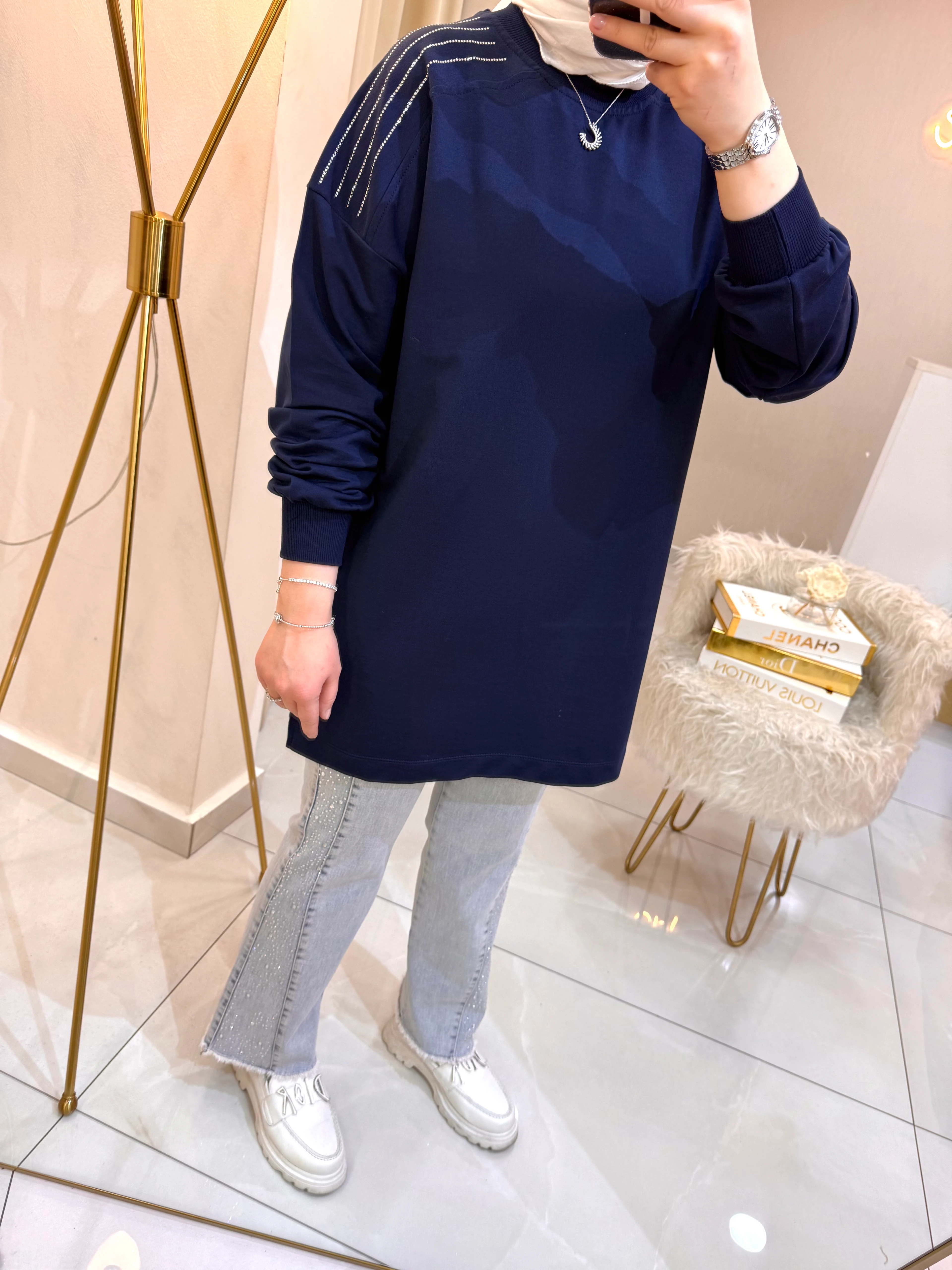 Omzu Taşlı Sweat Laci