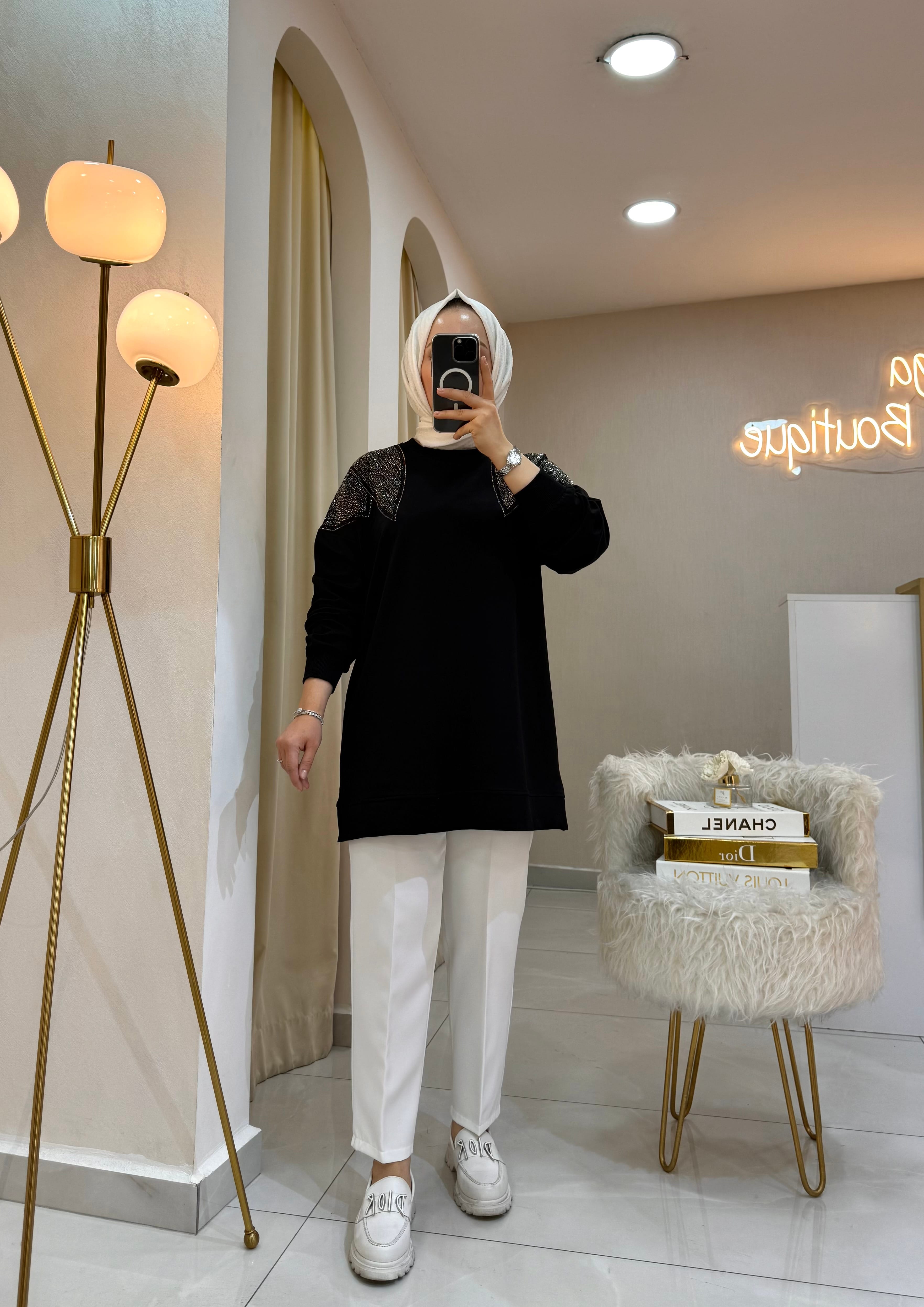 Omzu Taşlı Sweat Siyah