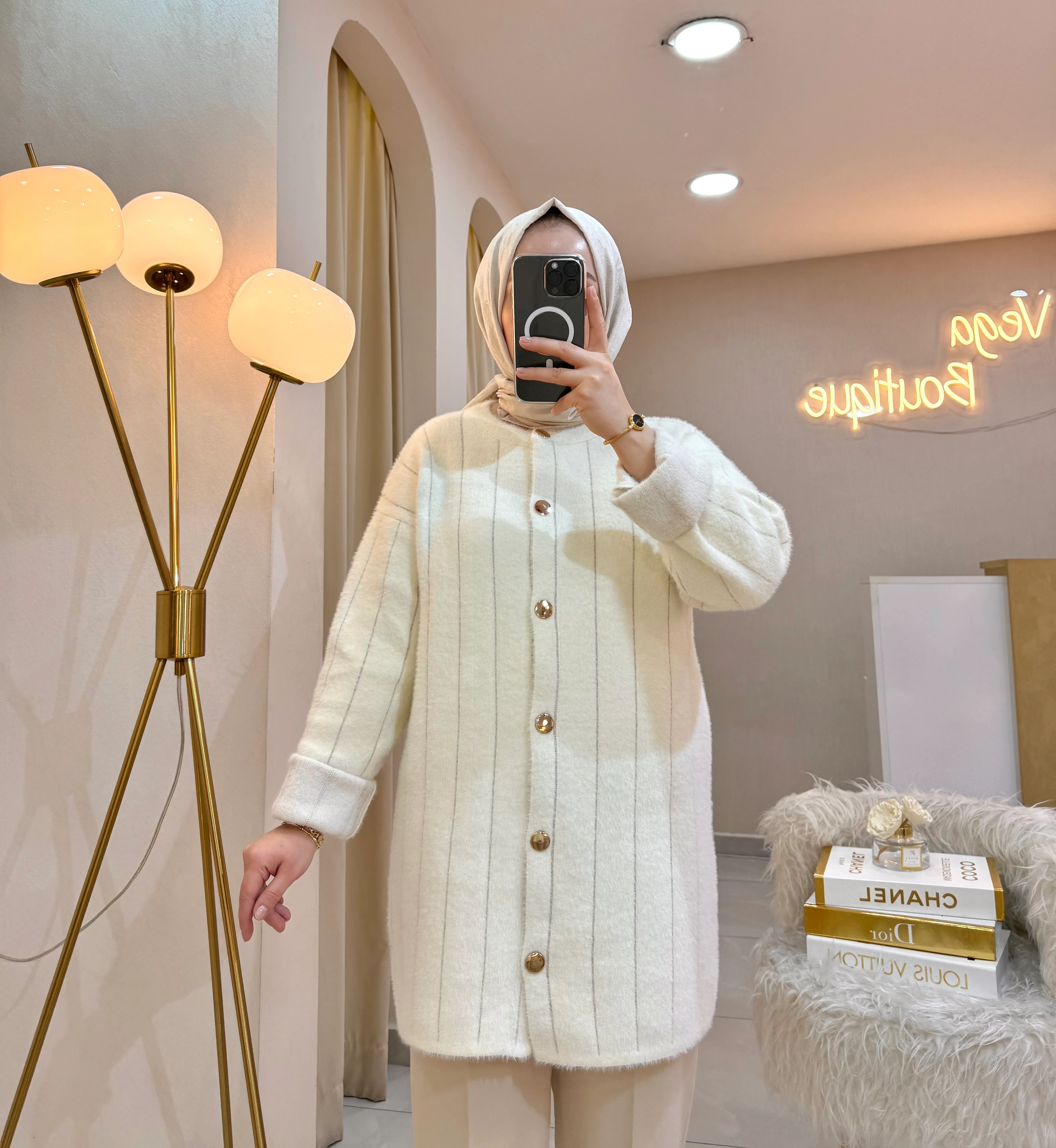 Sim Detaylı Angora Ceket Krem