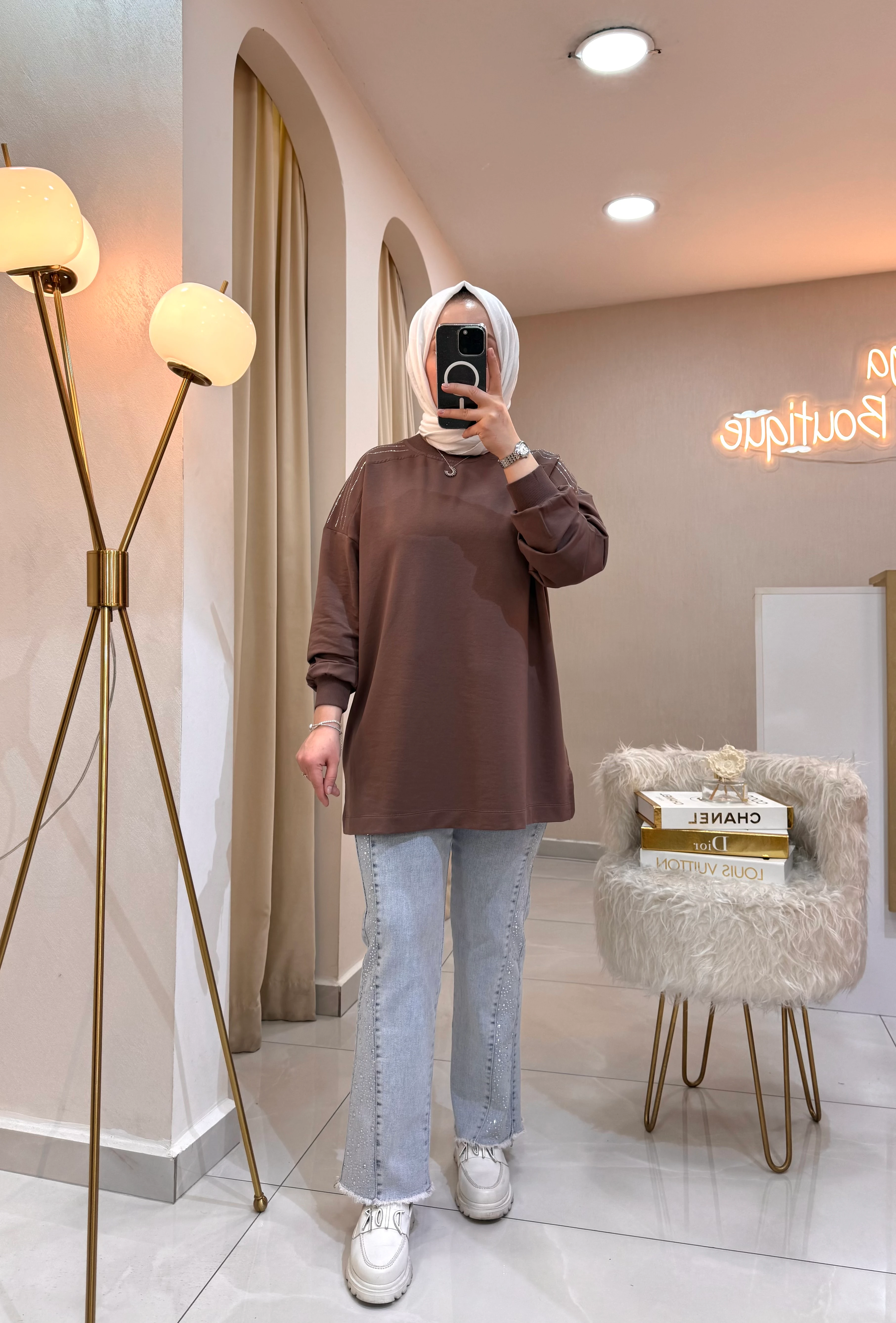 Omzu Taşlı Sweat Toprak