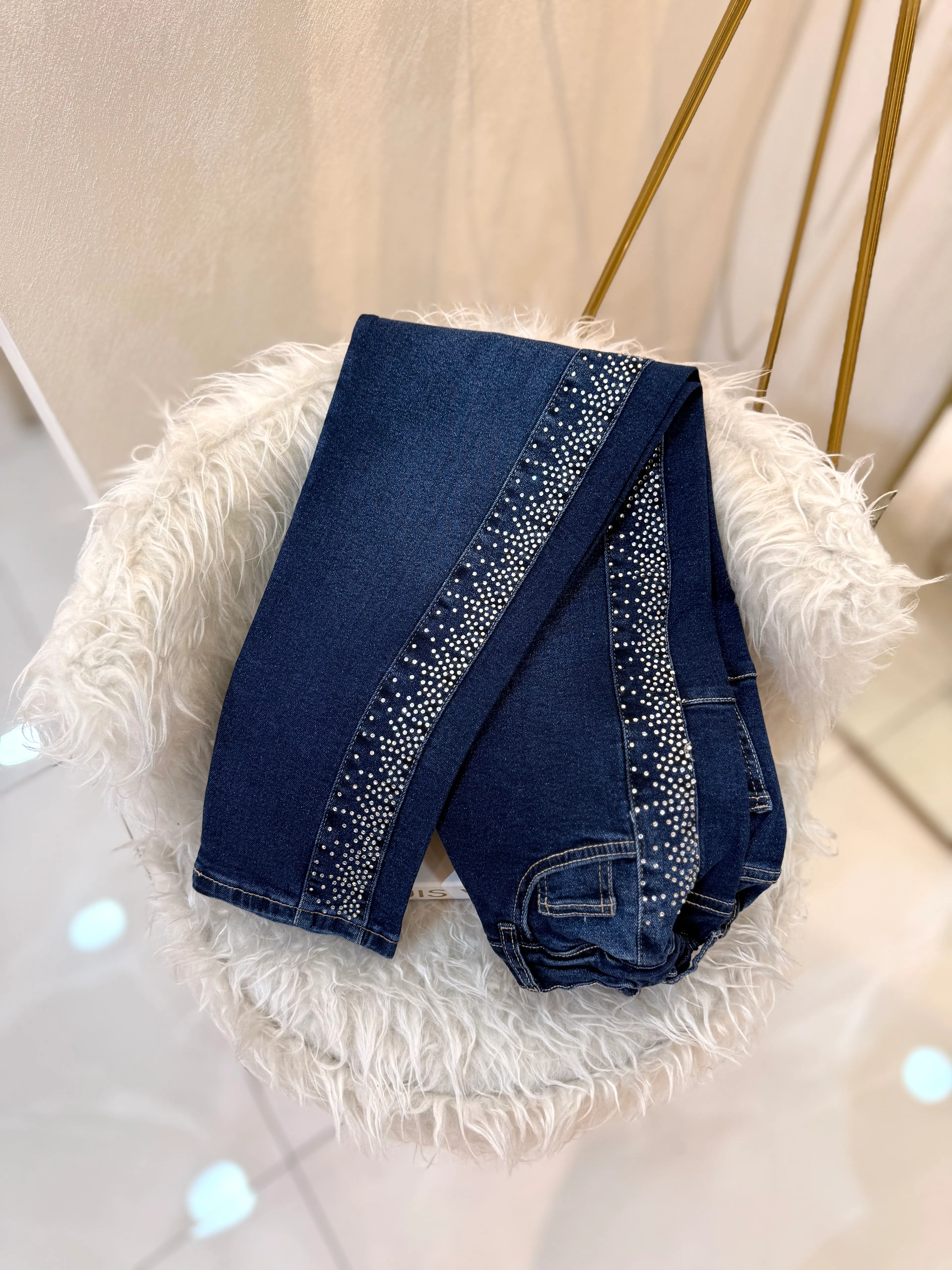 Şerit Taşlı Jean Laci