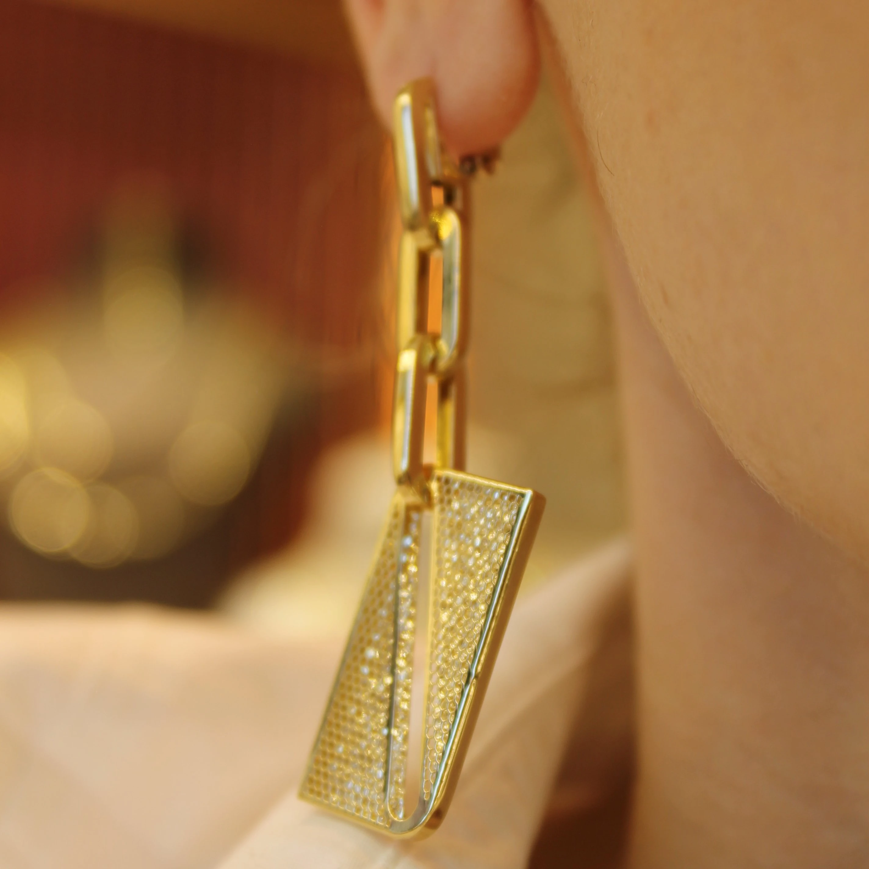 Dikdörtgen Sallantılı Küpe