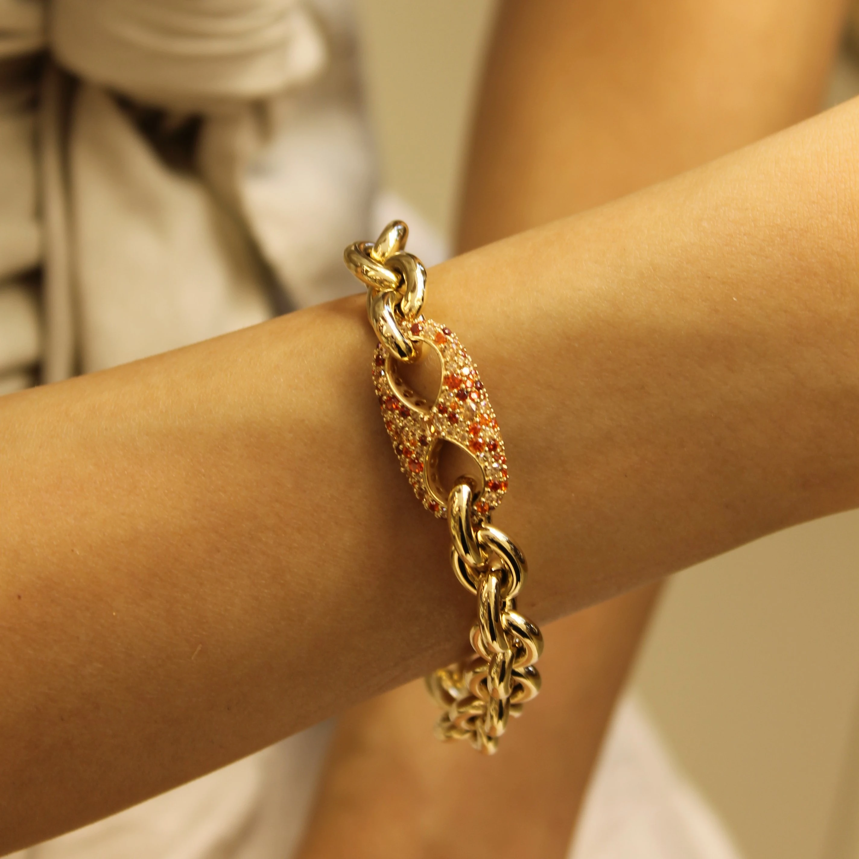 Turuncu Detaylı Zincir Bileklik