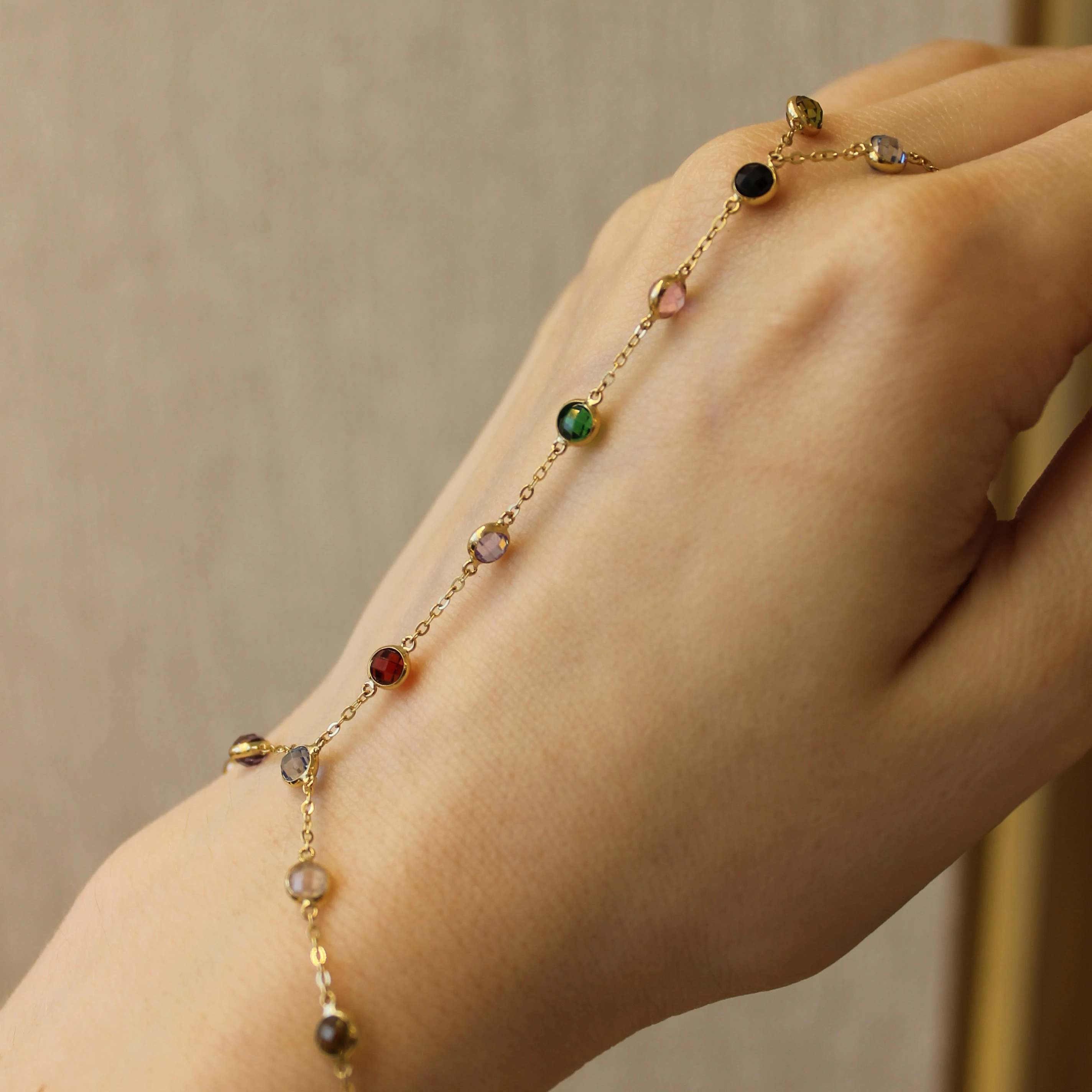 Renkli Taşlı Şahmeran Bileklik