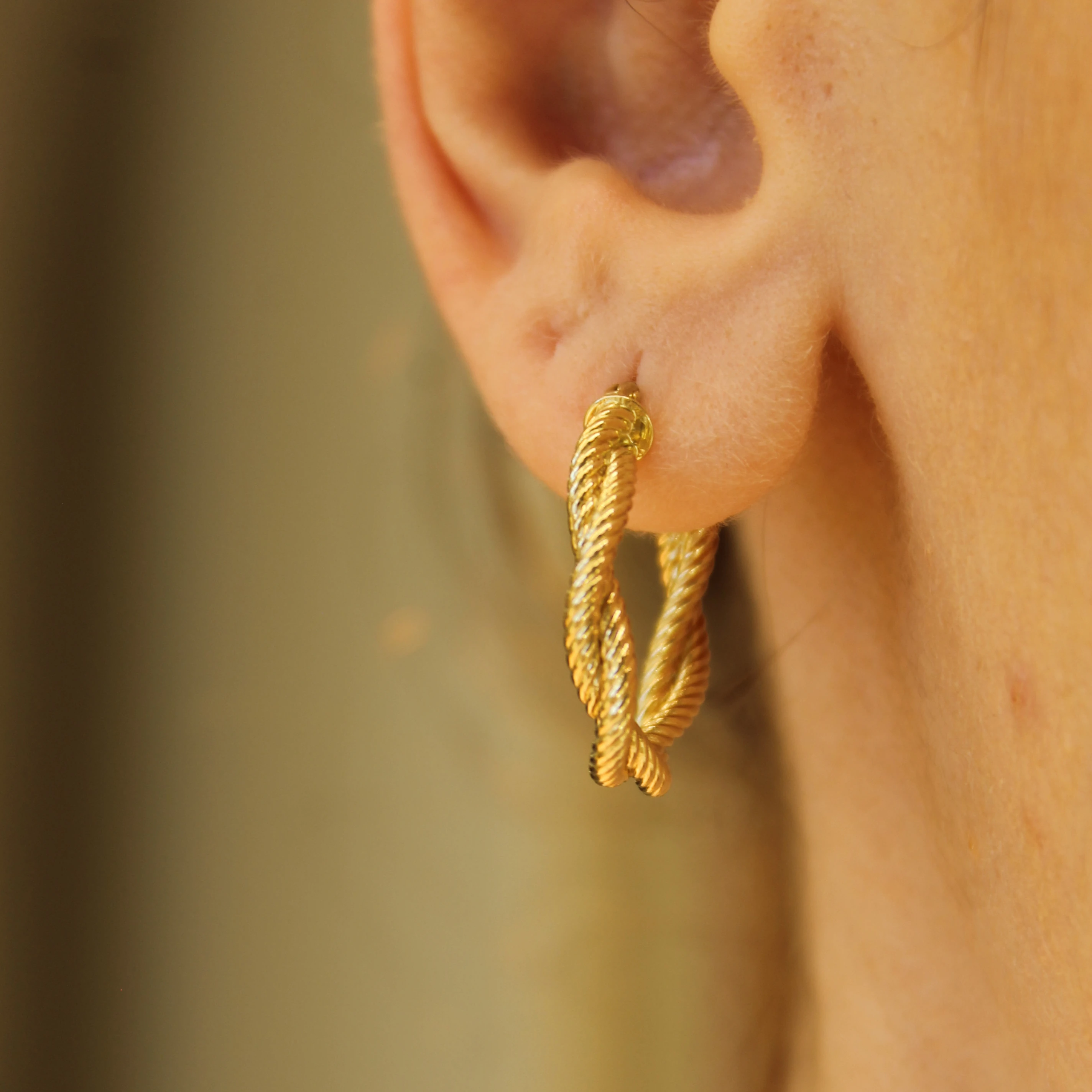 İkili Burgu Halka Küpe