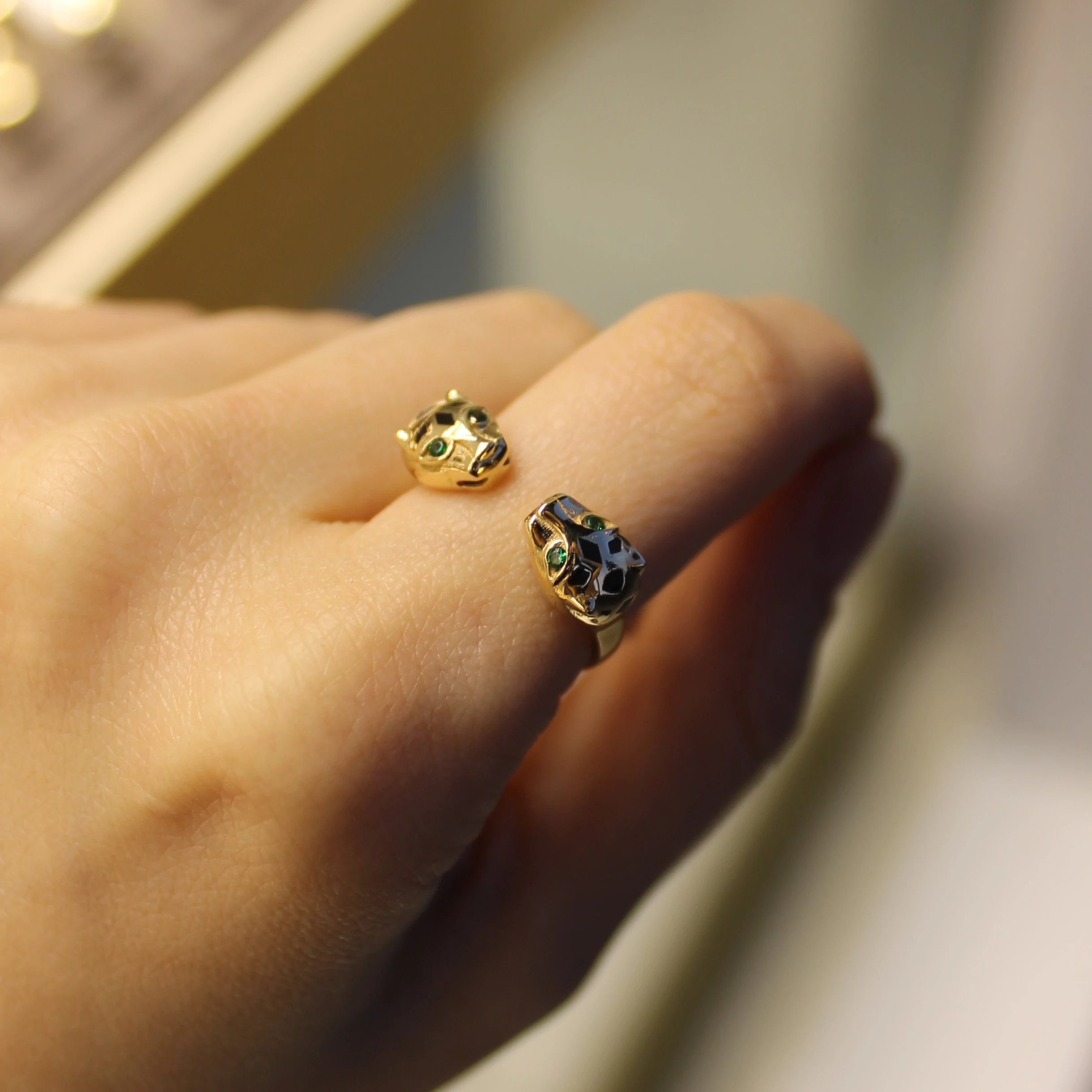 İki Başlı Kavuşan Panter Yüzük