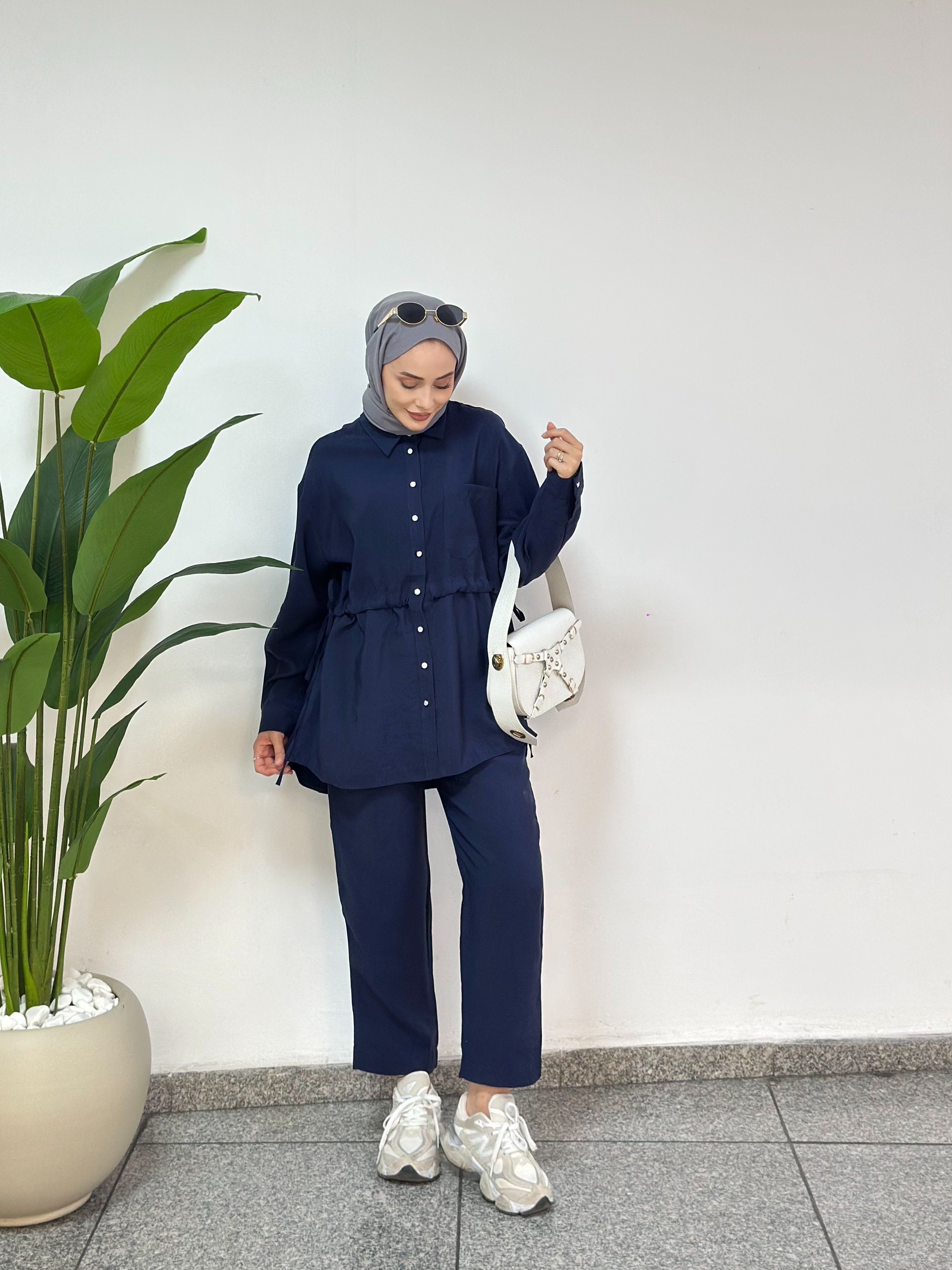 YANLARI BÜZMELİ İKİLİ TAKIM