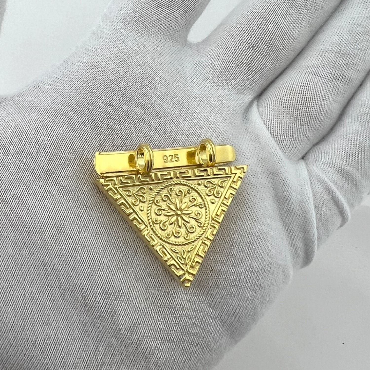 Açılır Kapanır 925 Ayar Gümüş Muska Kolye — Gold Kaplama Üçgen Tasarım
