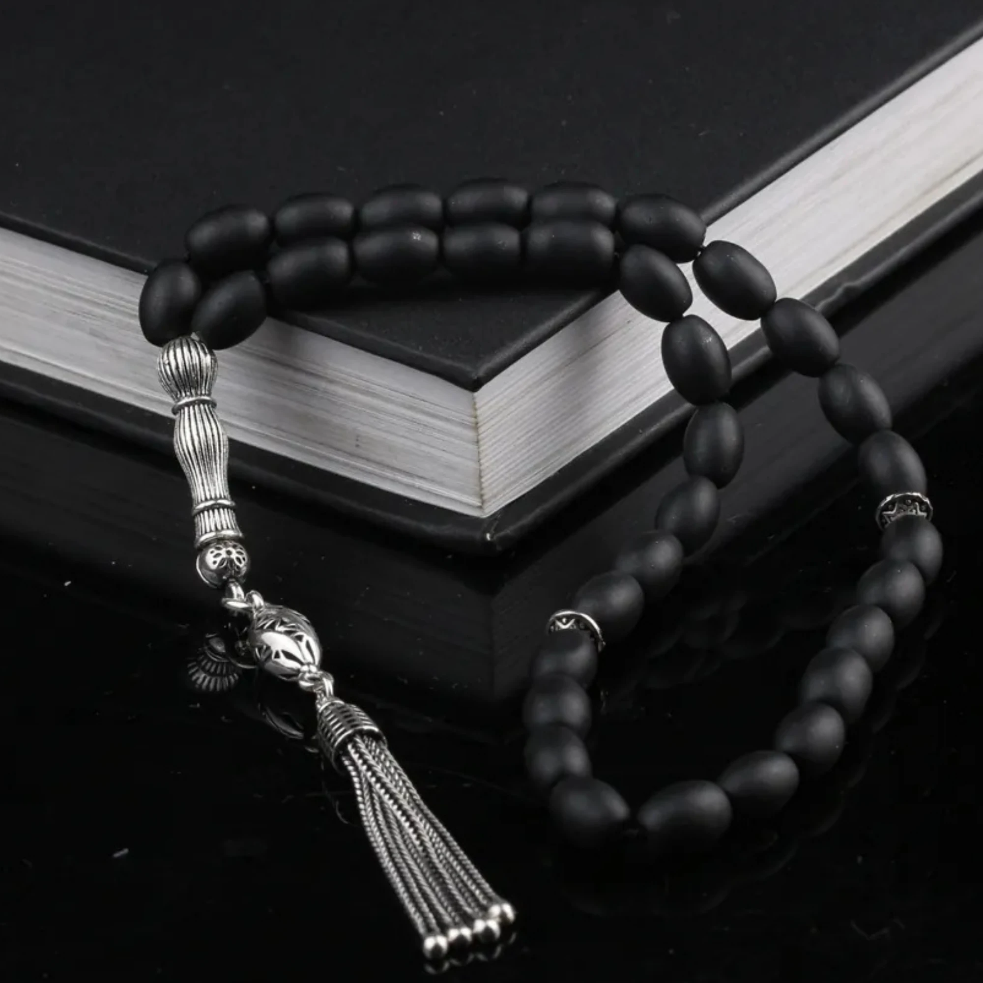 MAT ONİKS TAŞI – FİZYON PÜSKÜLLÜ 925 AYAR GÜMÜŞ TESBİH