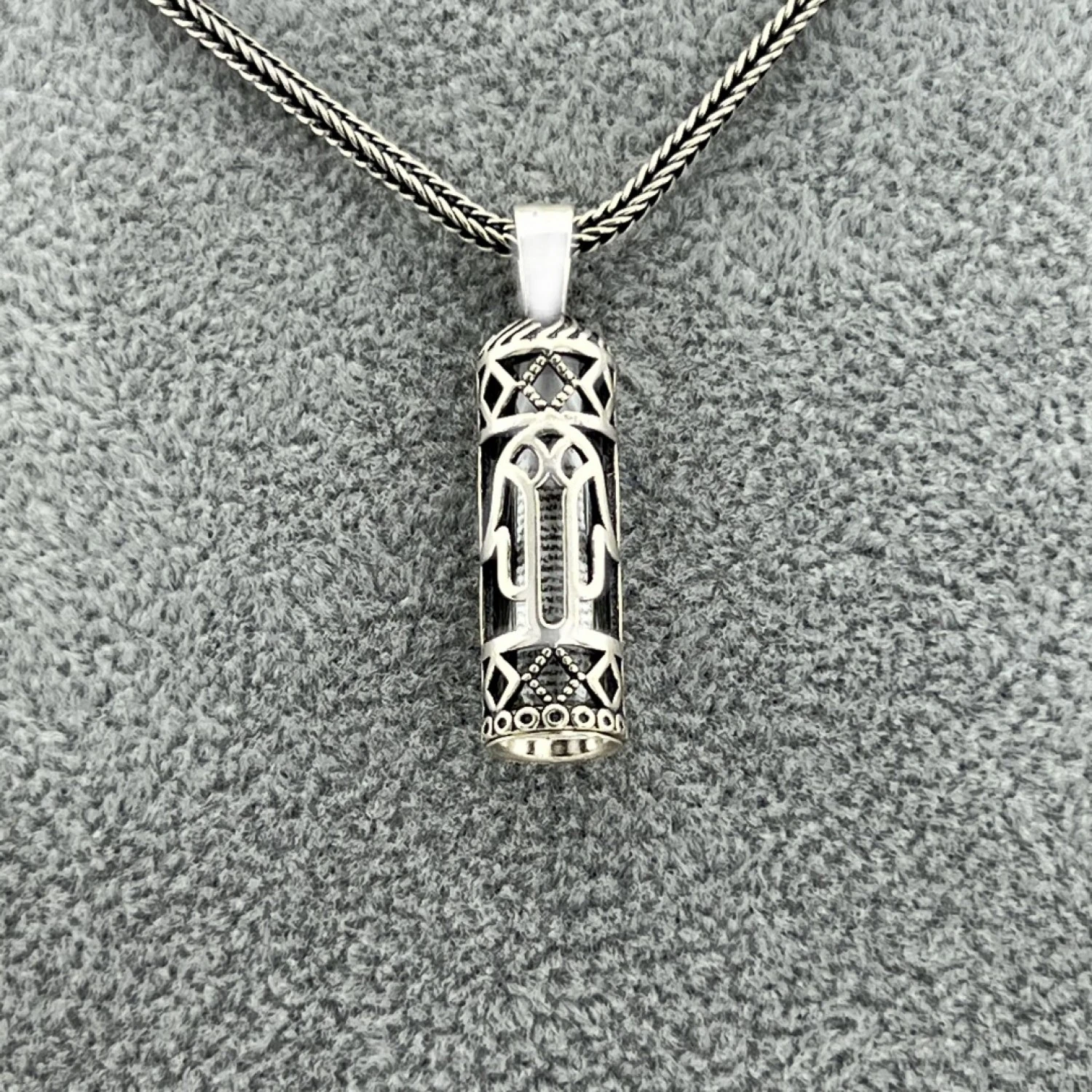 925 AYAR GÜMÜŞ FATMANIN ELİ CEVŞEN KOLYE