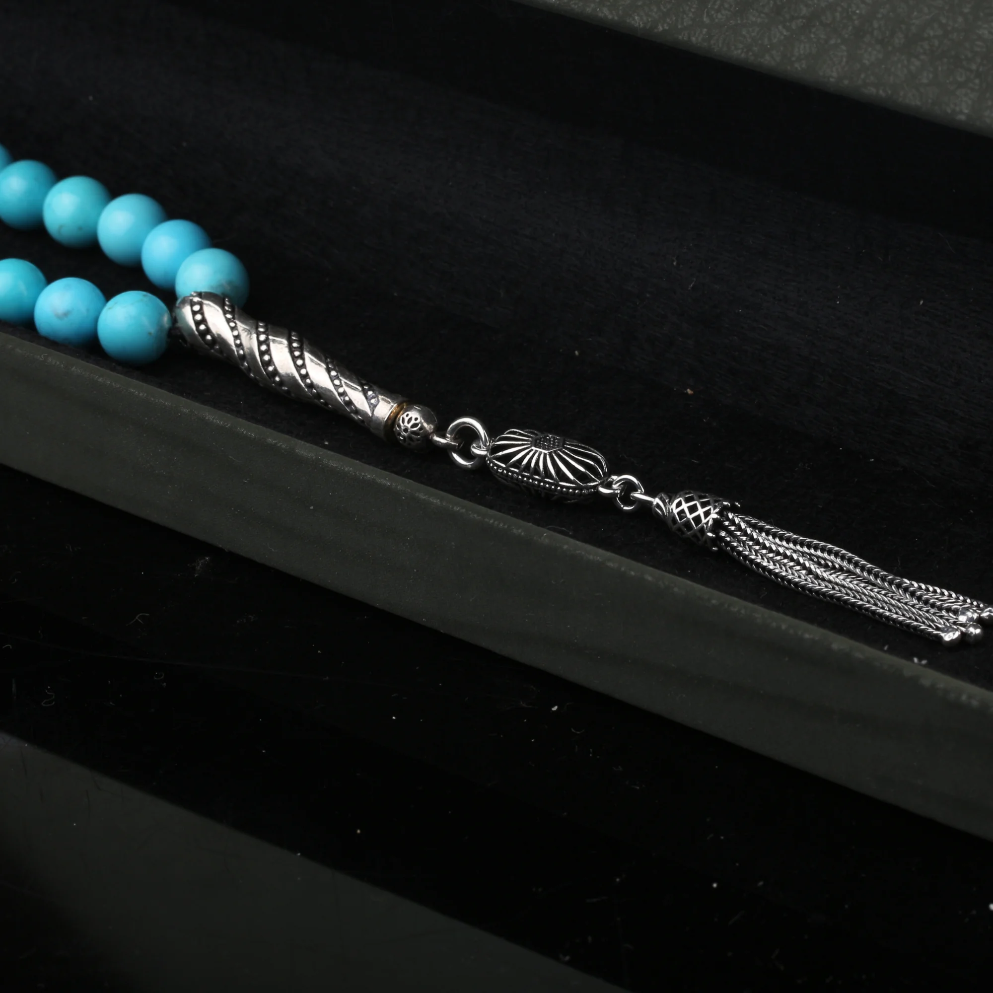 FİZYON PÜSKÜLLÜ 925 AYAR GÜMÜŞ MAVİ HAVLİT TAŞI TESBİH