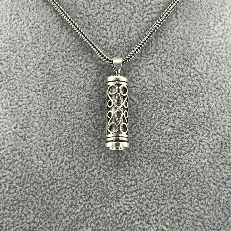 925 AYAR ŞIK TASARIM GÜMÜŞ CEVŞEN KOLYE