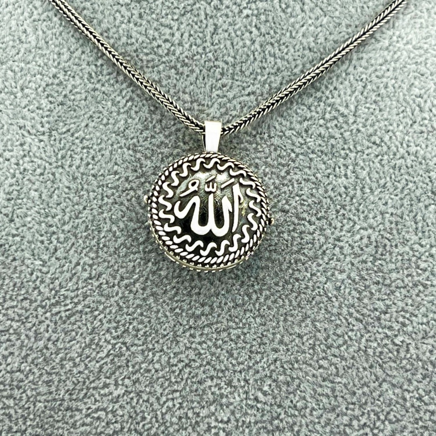 925 AYAR GÜMÜŞ ALLAH LAFZI YAZILI MUSKA KOLYE