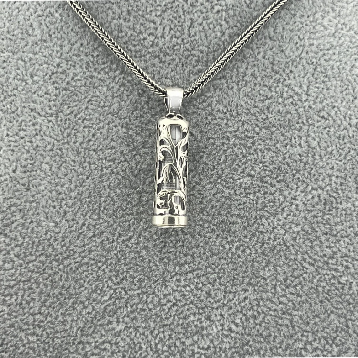 ÇİCEK TASARIM 925 AYAR GÜMÜŞ CEVŞEN KOLYE