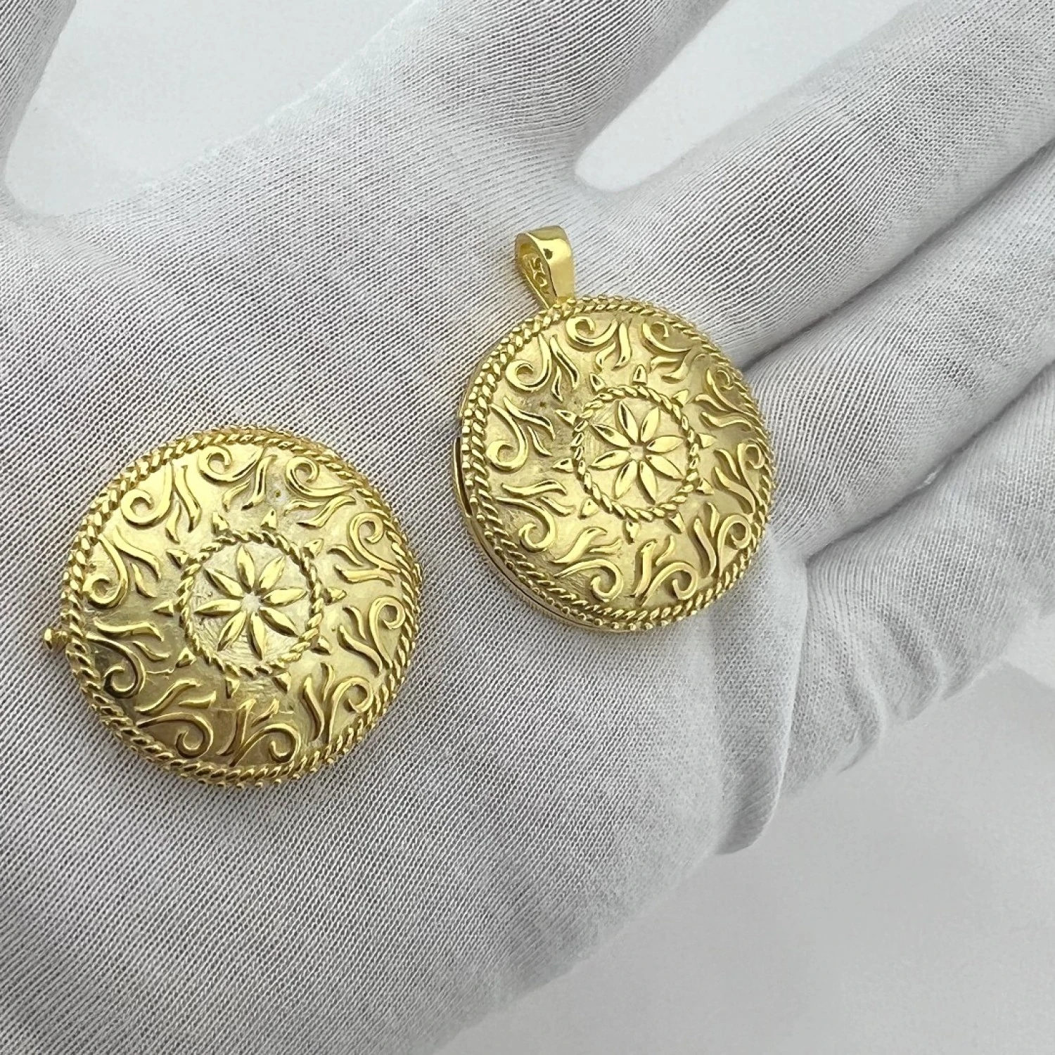 925 AYAR GÜMÜŞ AÇILIR KAPANIR MADALYON GOLD KOLYE