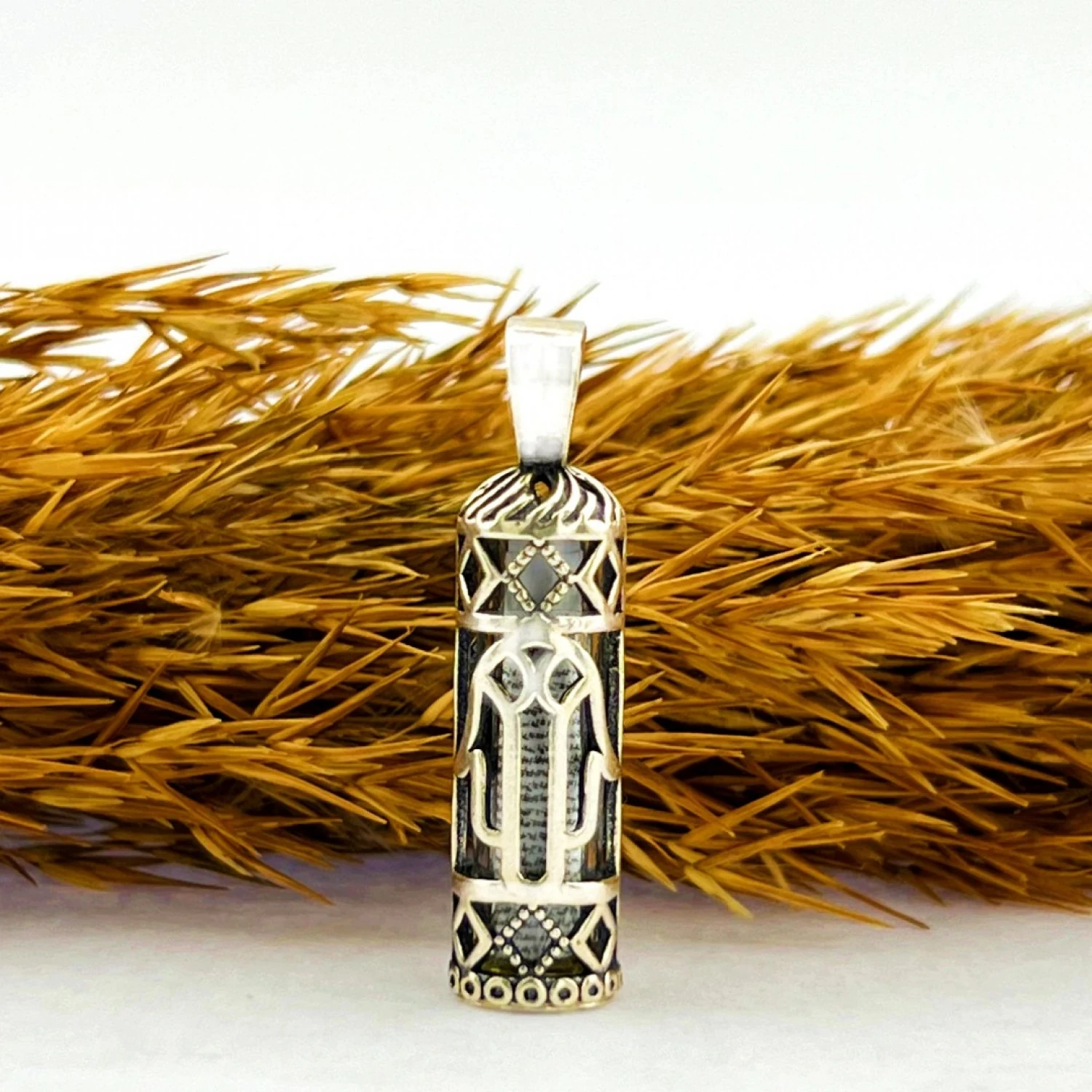 925 AYAR GÜMÜŞ FATMANIN ELİ CEVŞEN KOLYE