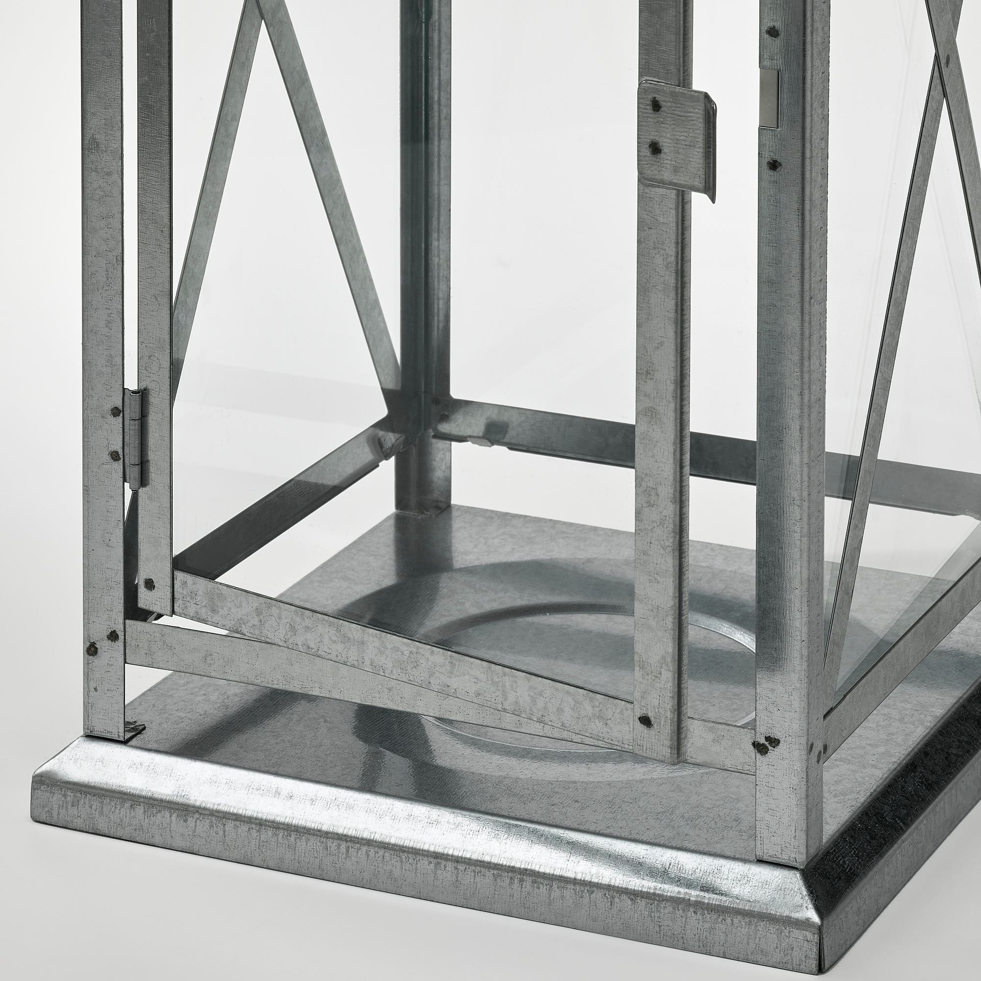 Fener, galvanizli, 44 cm