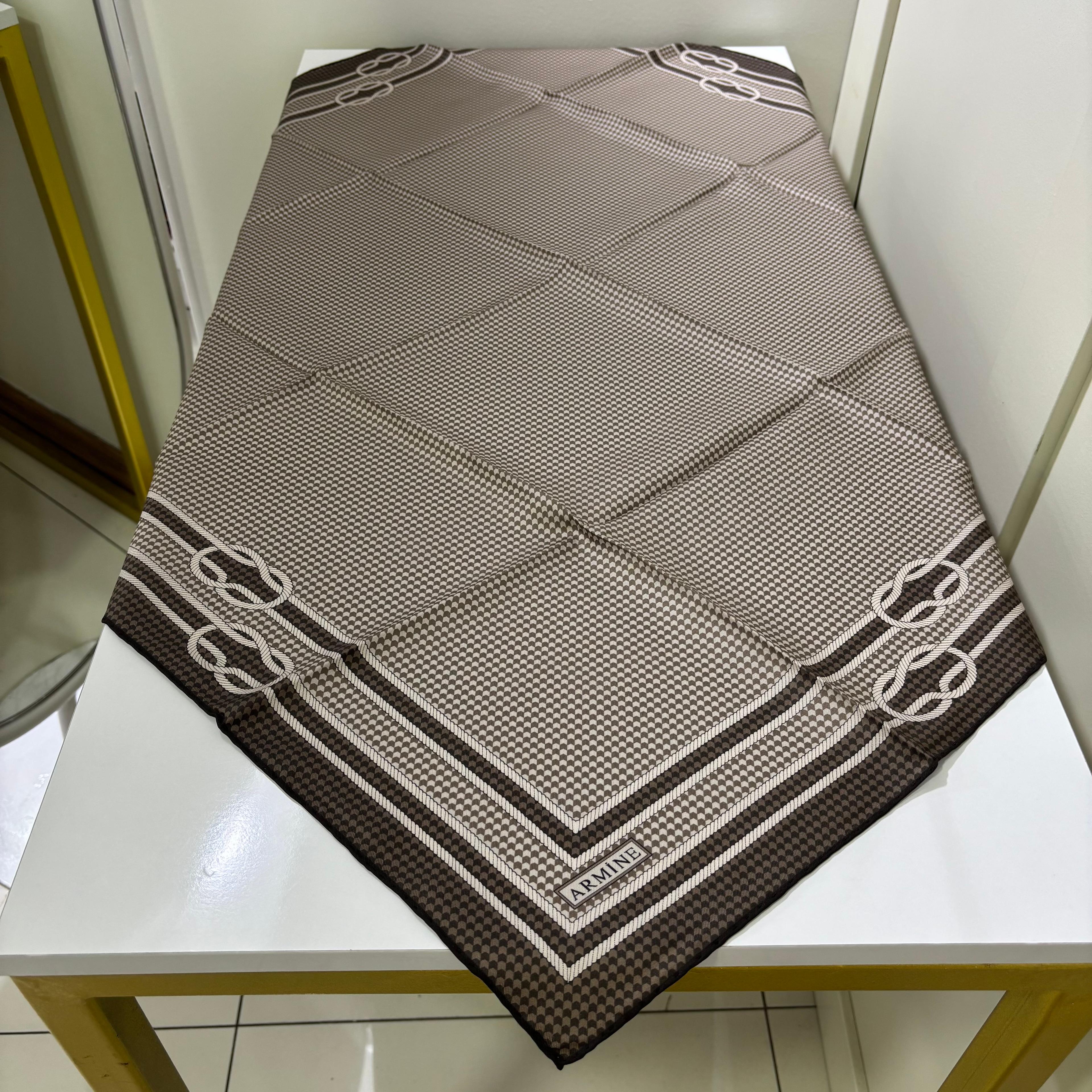 Armine İpek Eşarp 9404D Twill - Vizon