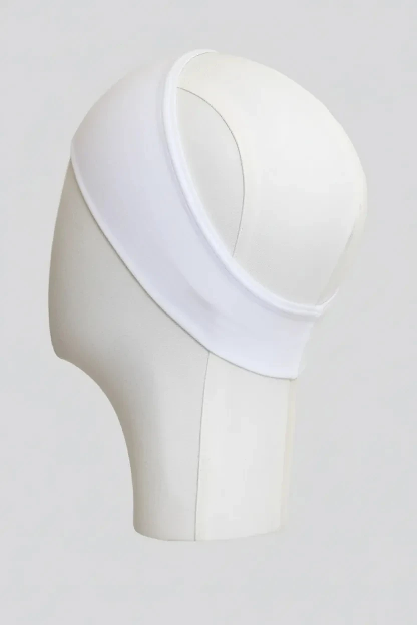 ÖNÜ SİLİKONLU BANDANA BONE - Beyaz