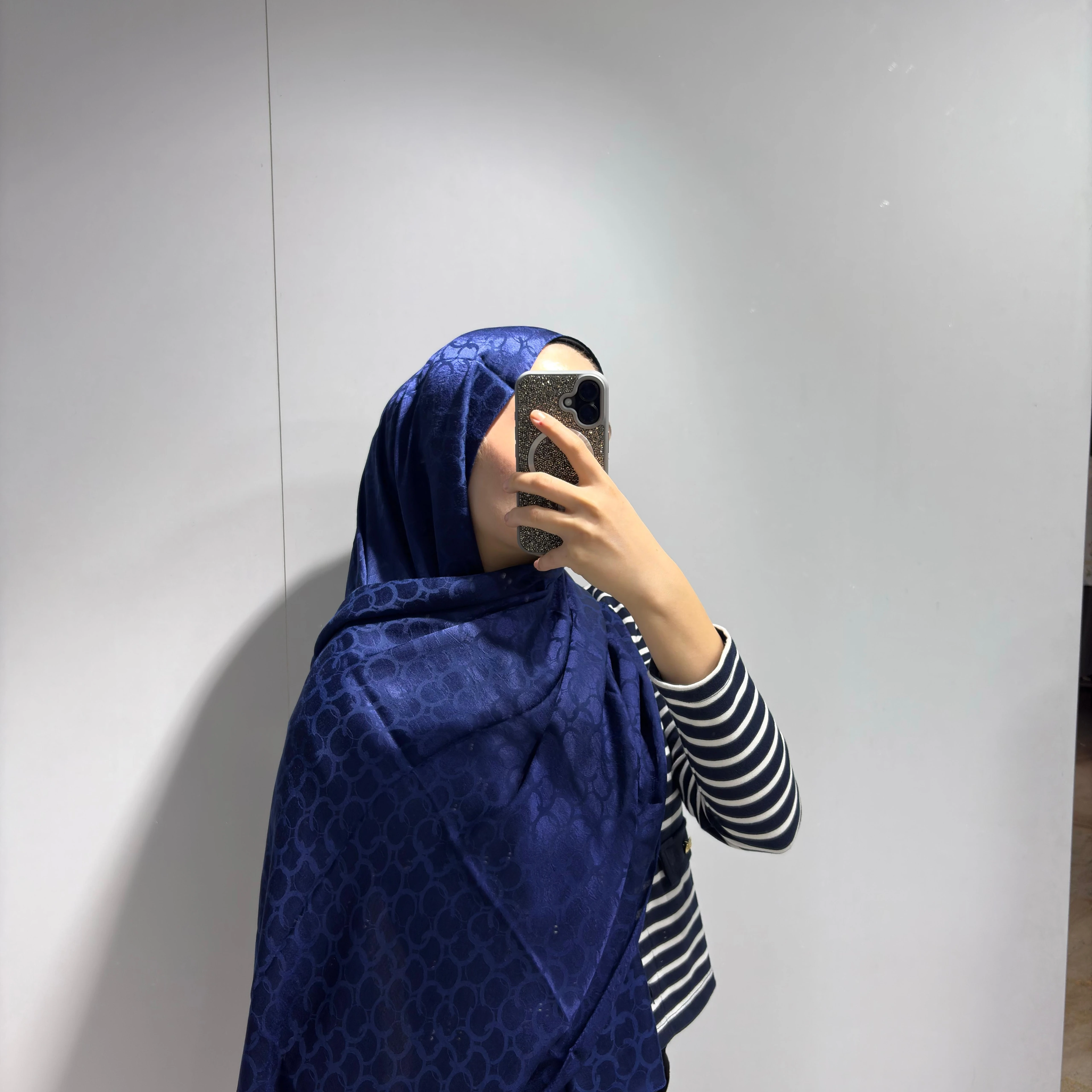 Halka Desen Jakar Şal Lacivert