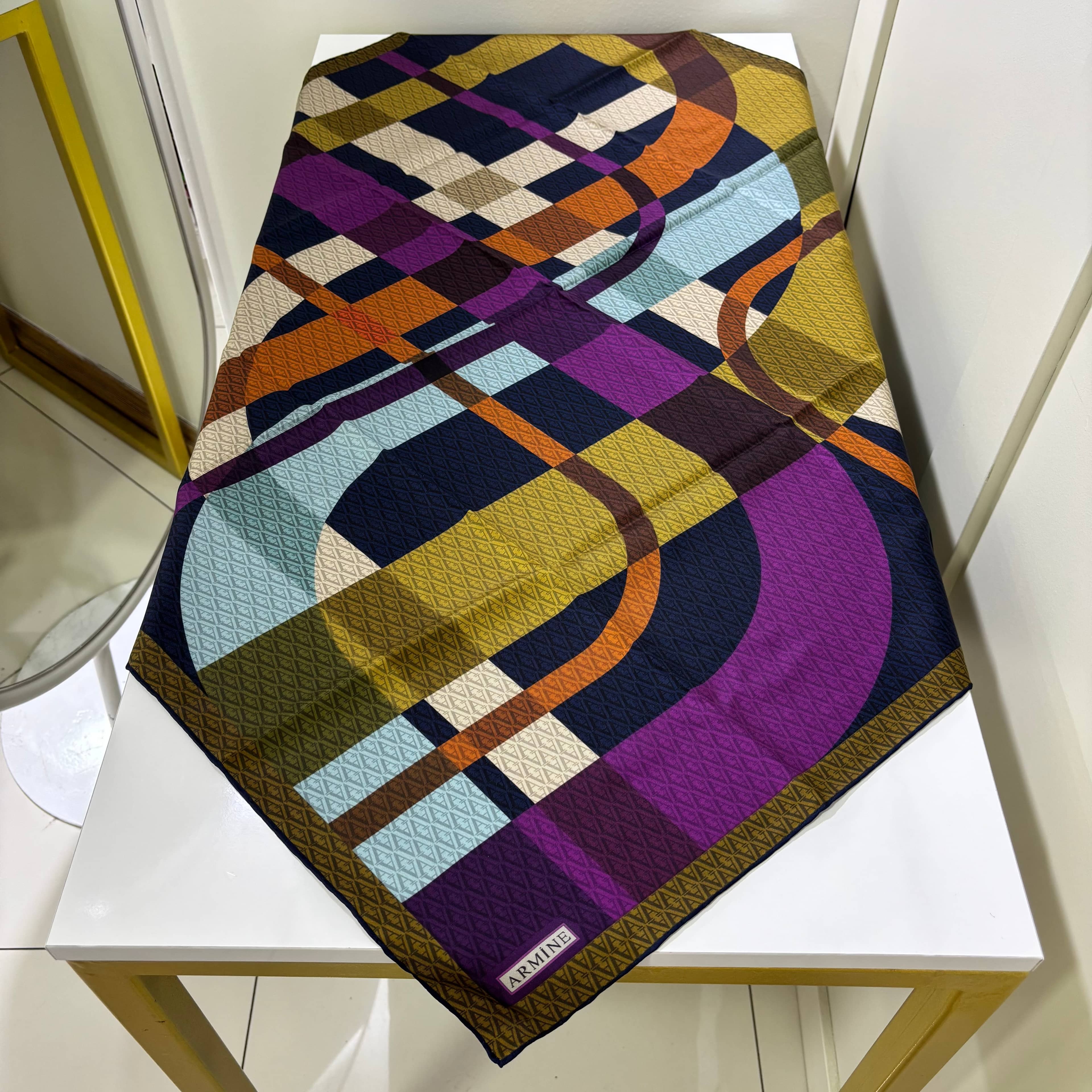 Armine İpek Eşarp 9429D Twill