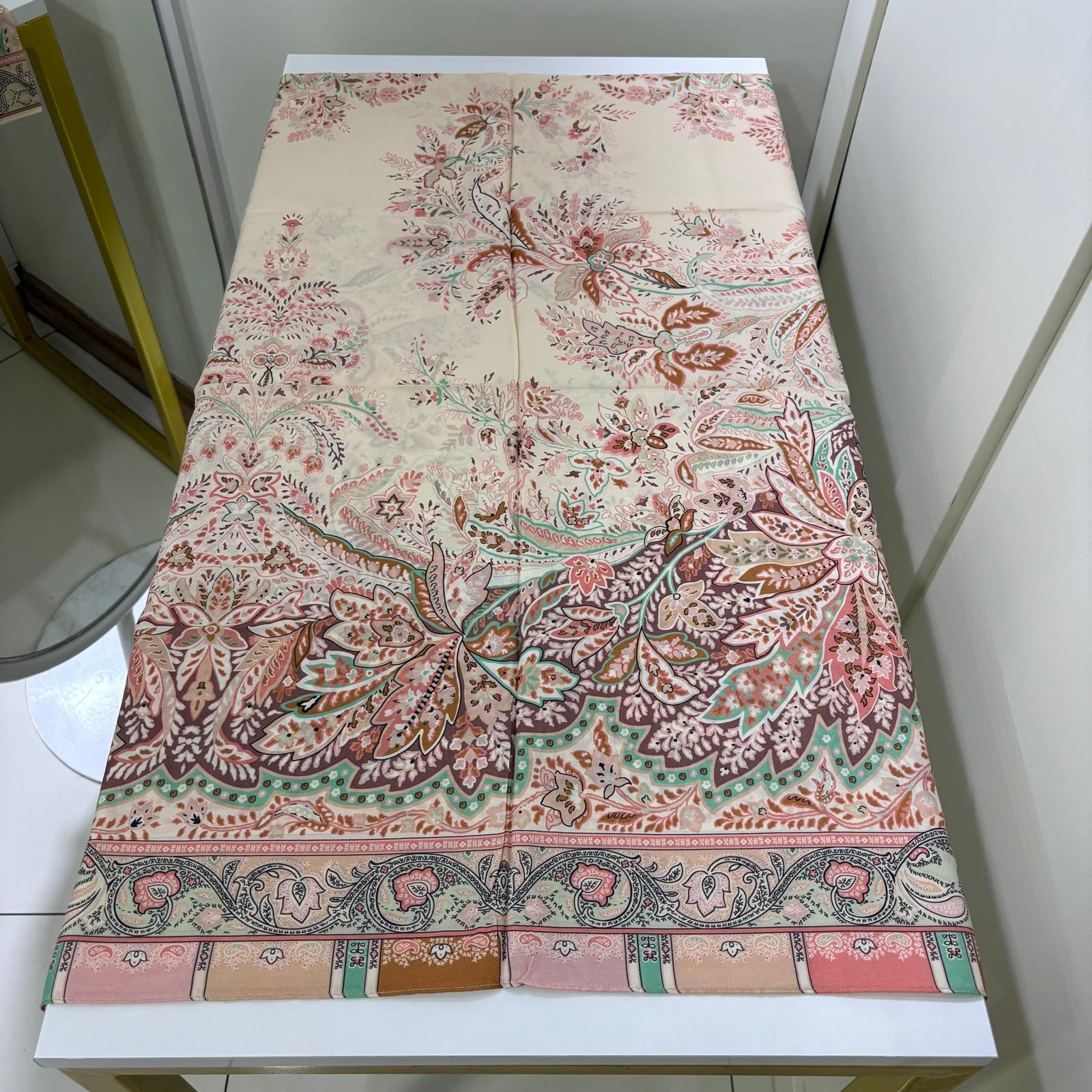 MorenoSilk Beige İvy