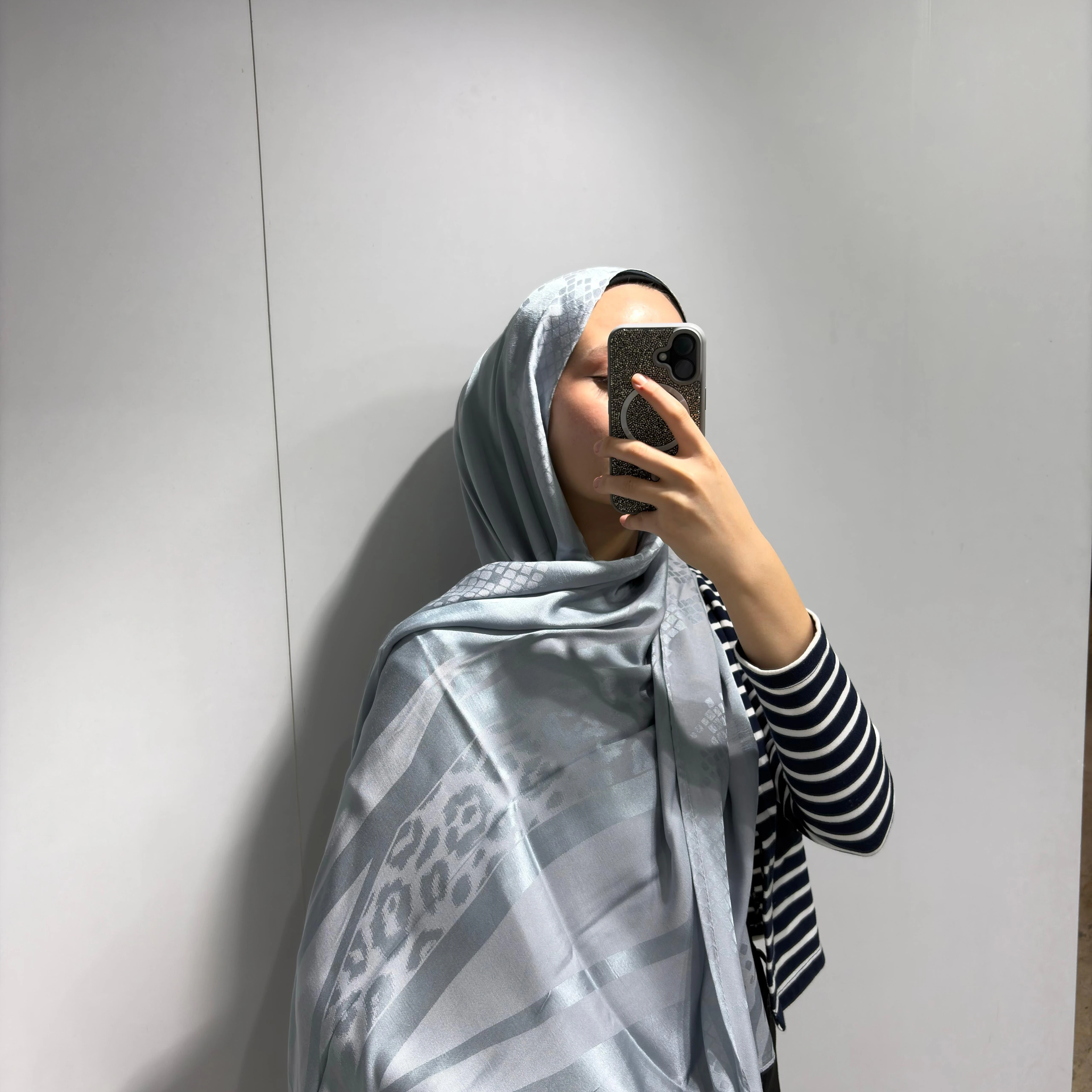 Safari desen Jakar Şal Gümüş