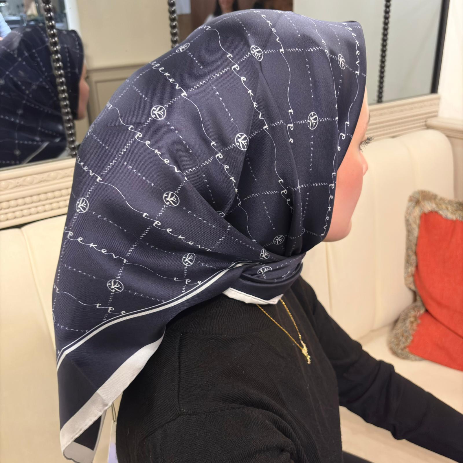 İpekevi İmza Model Eşarp 01141 LACİVERT