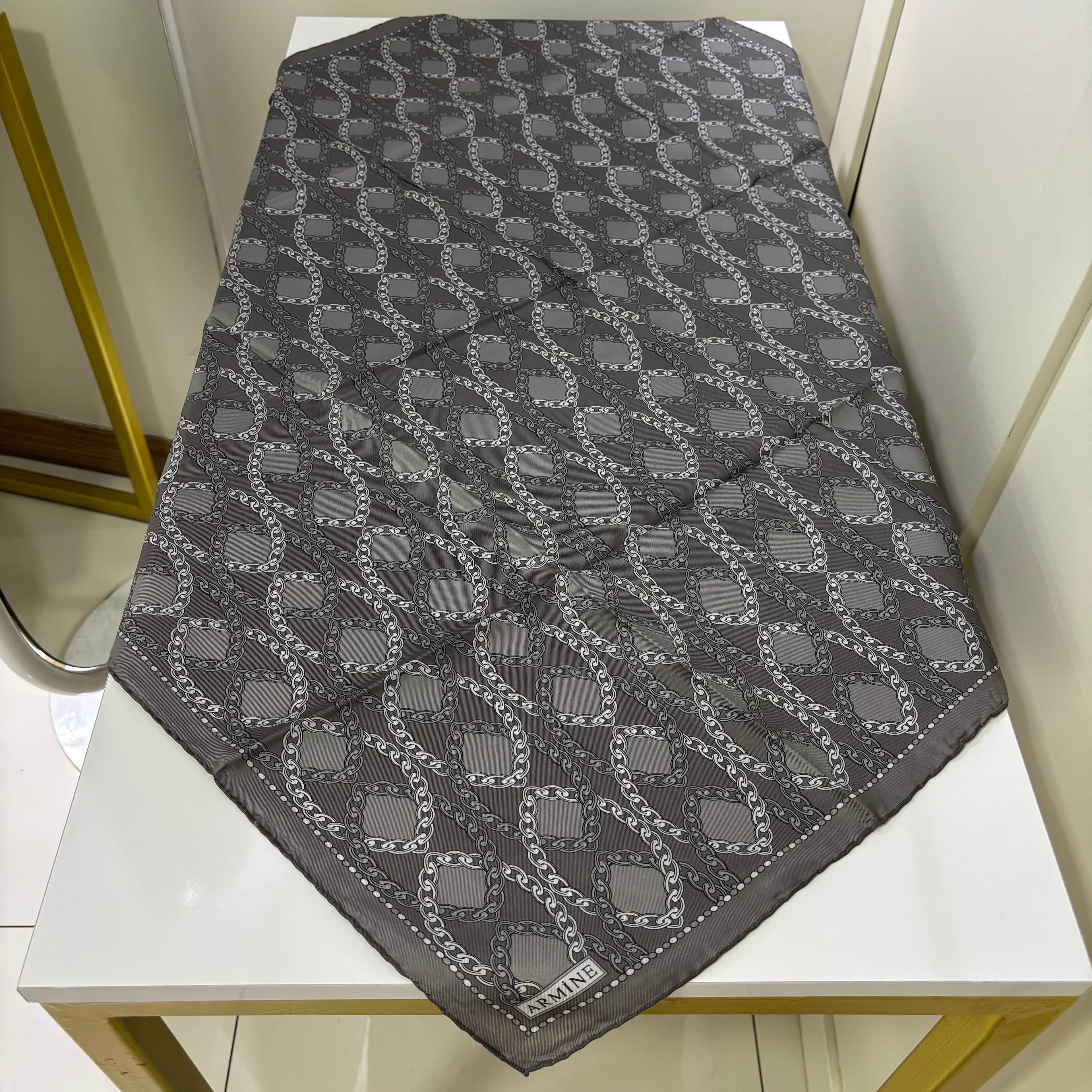 Armine İpek Eşarp 9410D Twill