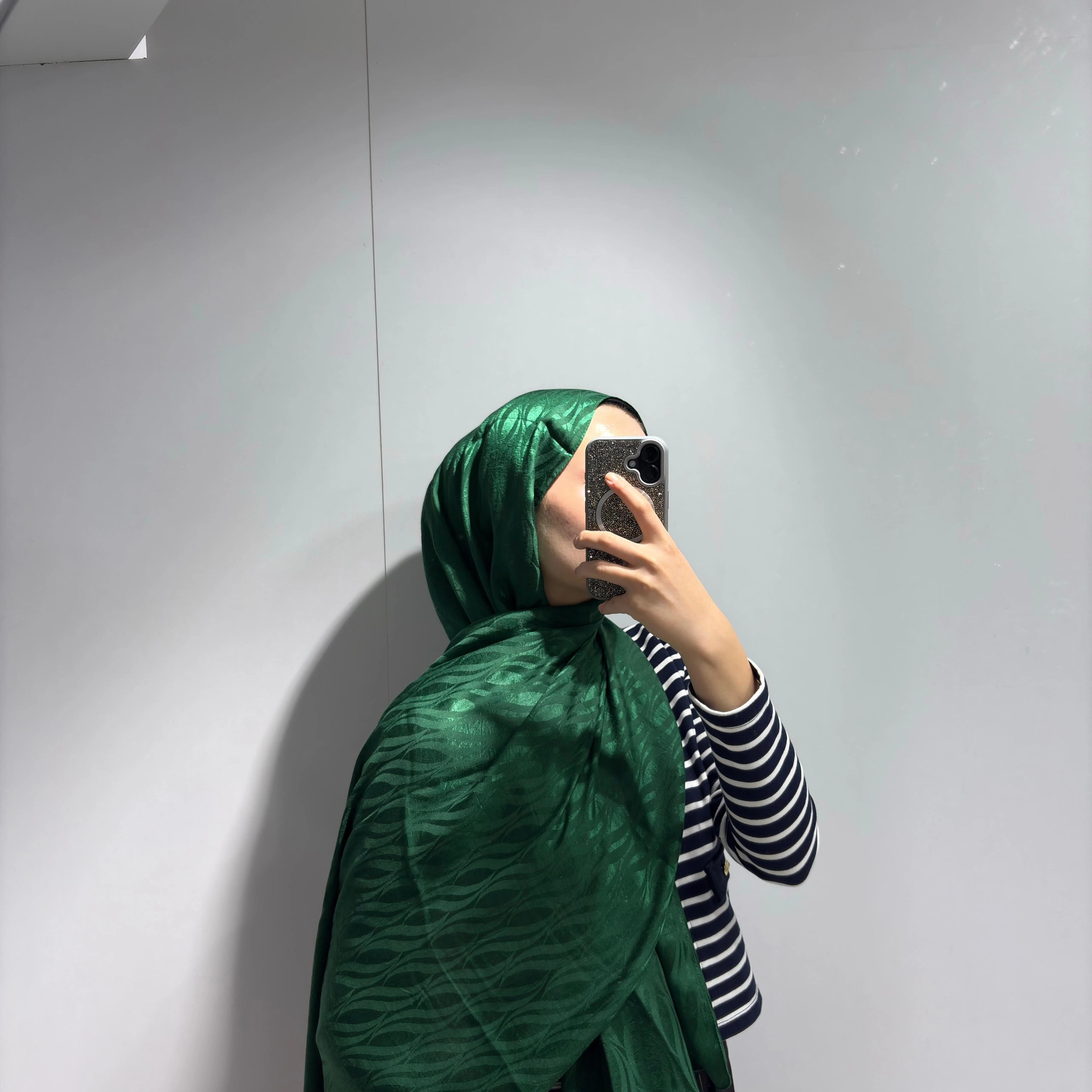 Su Yolu Desen Jakar Şal Zümrüt