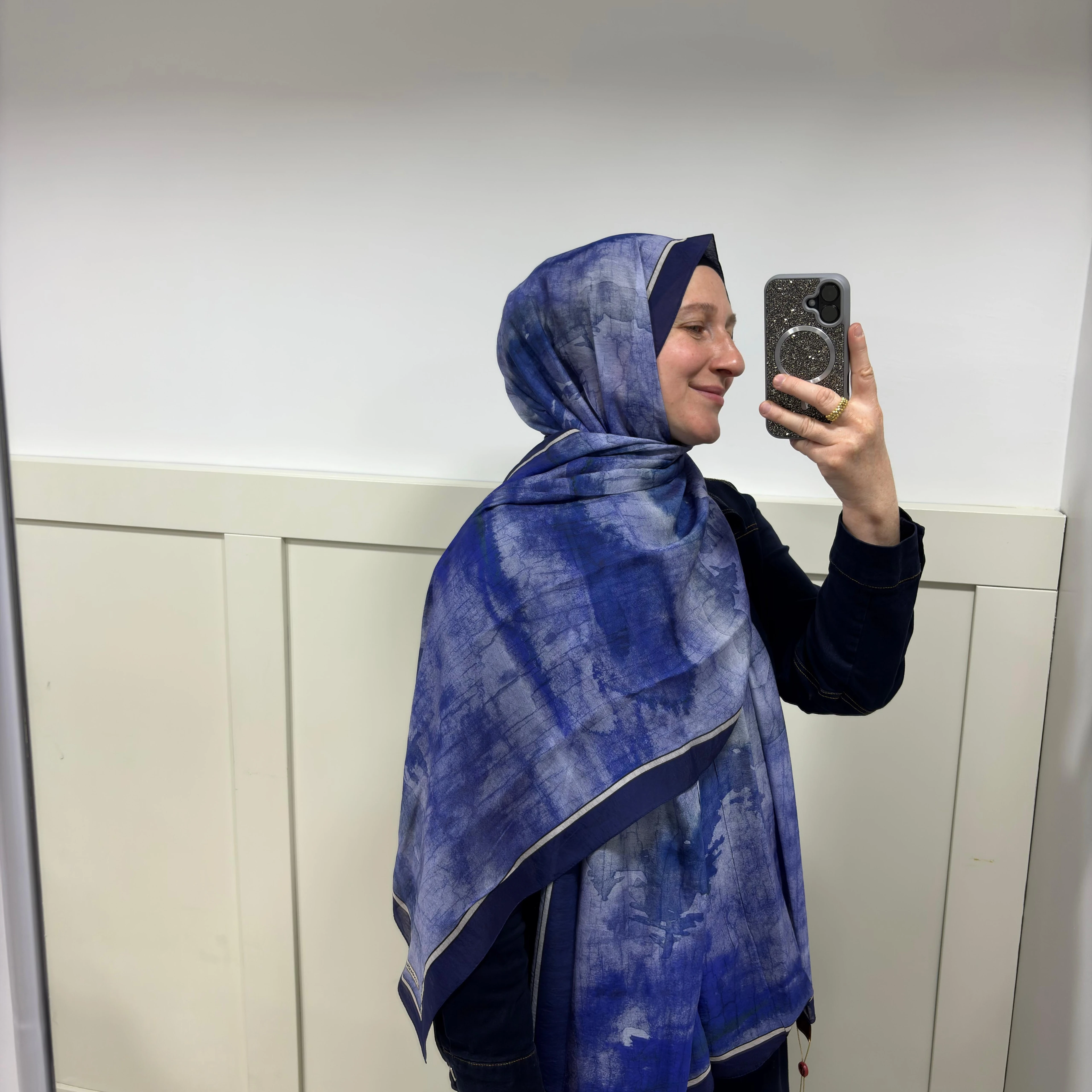 Fırça Desen Modal İpek Lacivert Şal