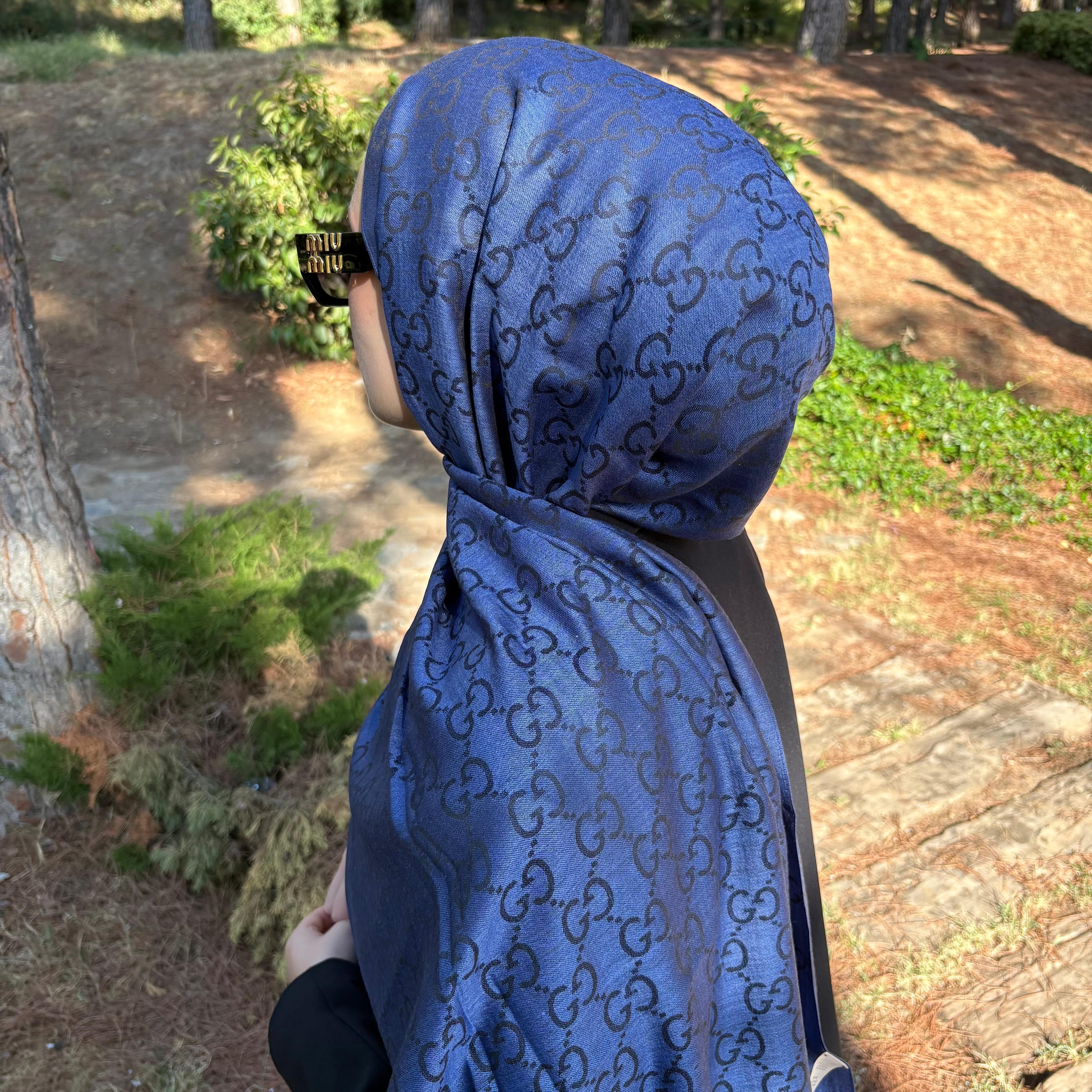 A Kalite Yün İpek G Desen Lacivert Şal