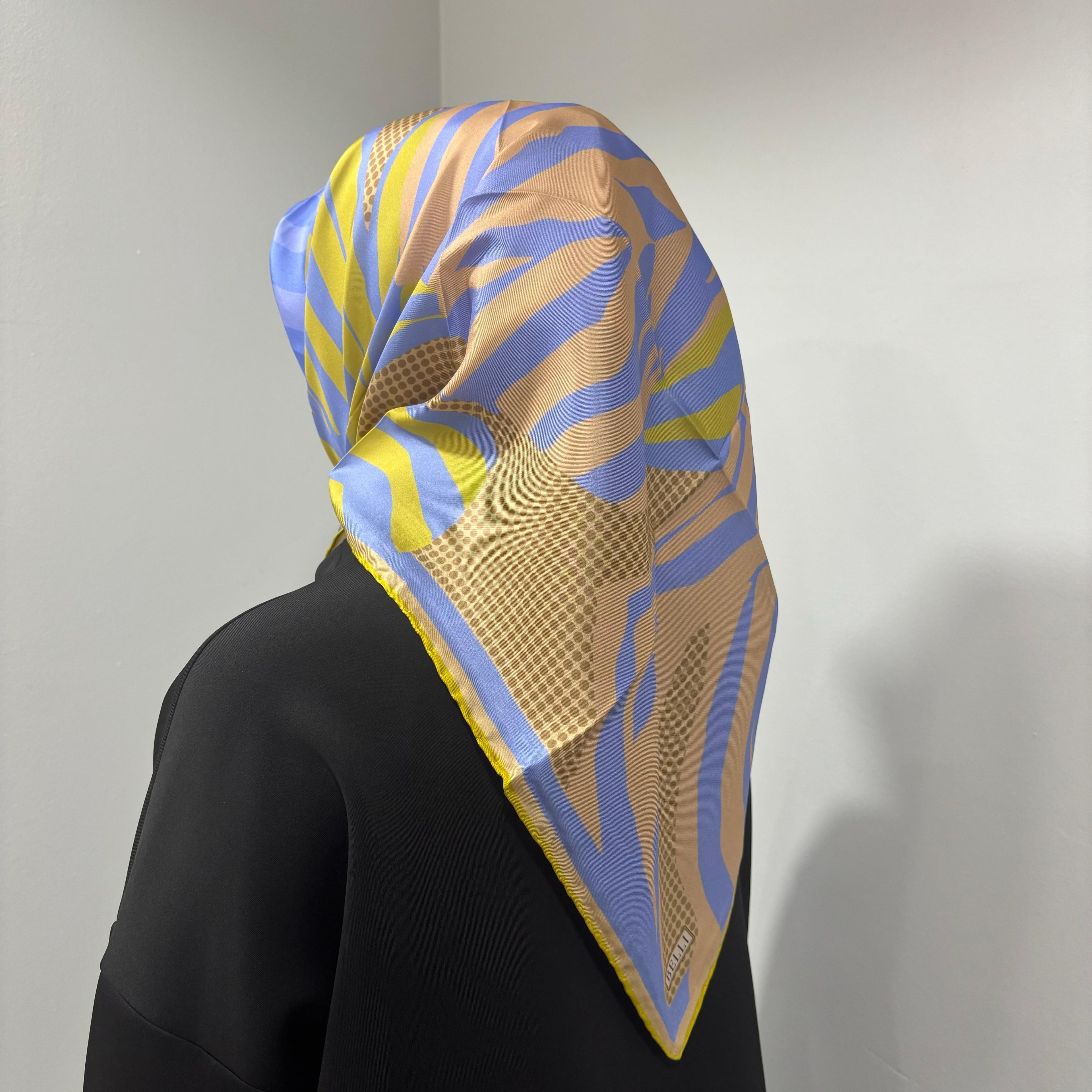 Zebra Desen İpek Eşarp