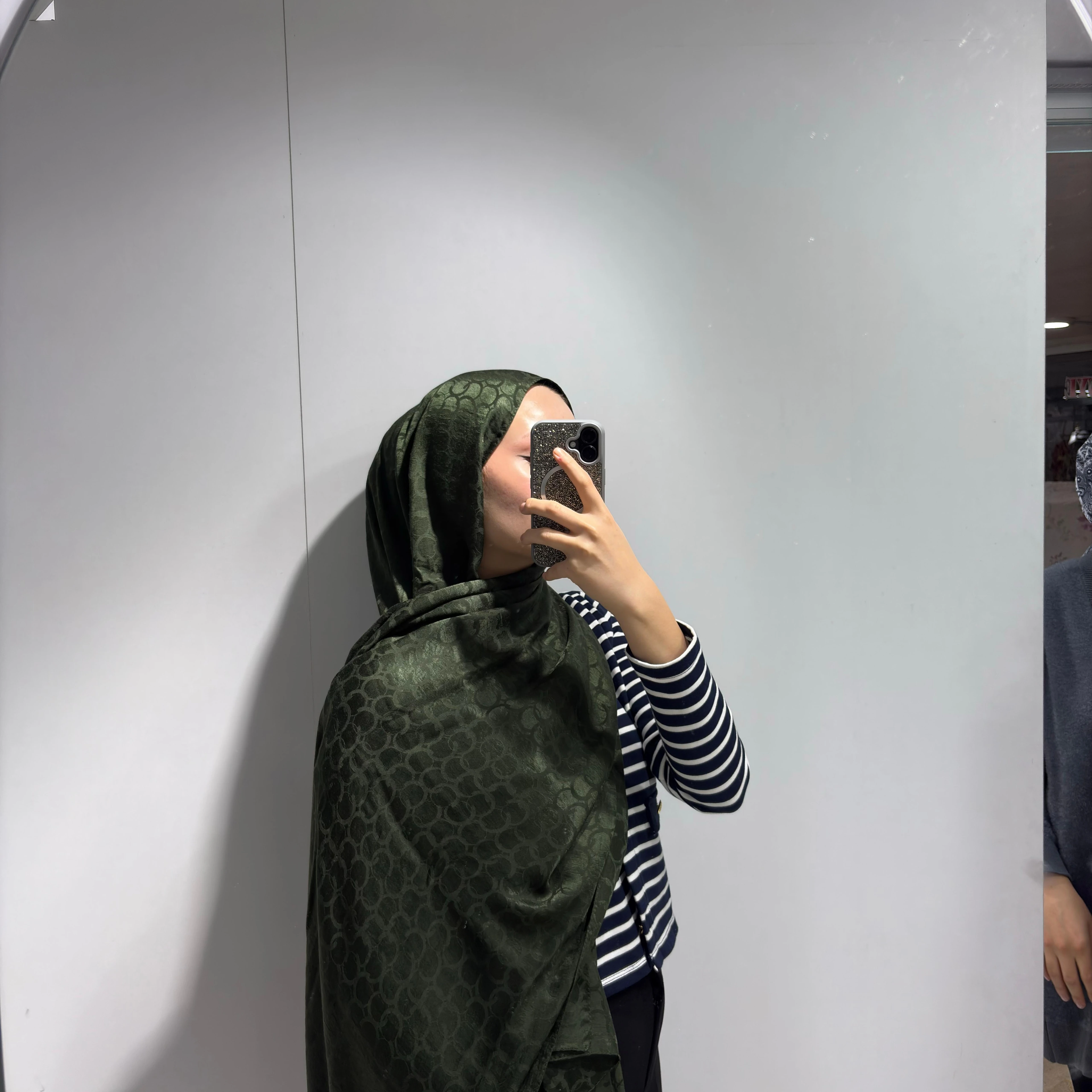 Halka Desen Jakar Şal Koyu Haki