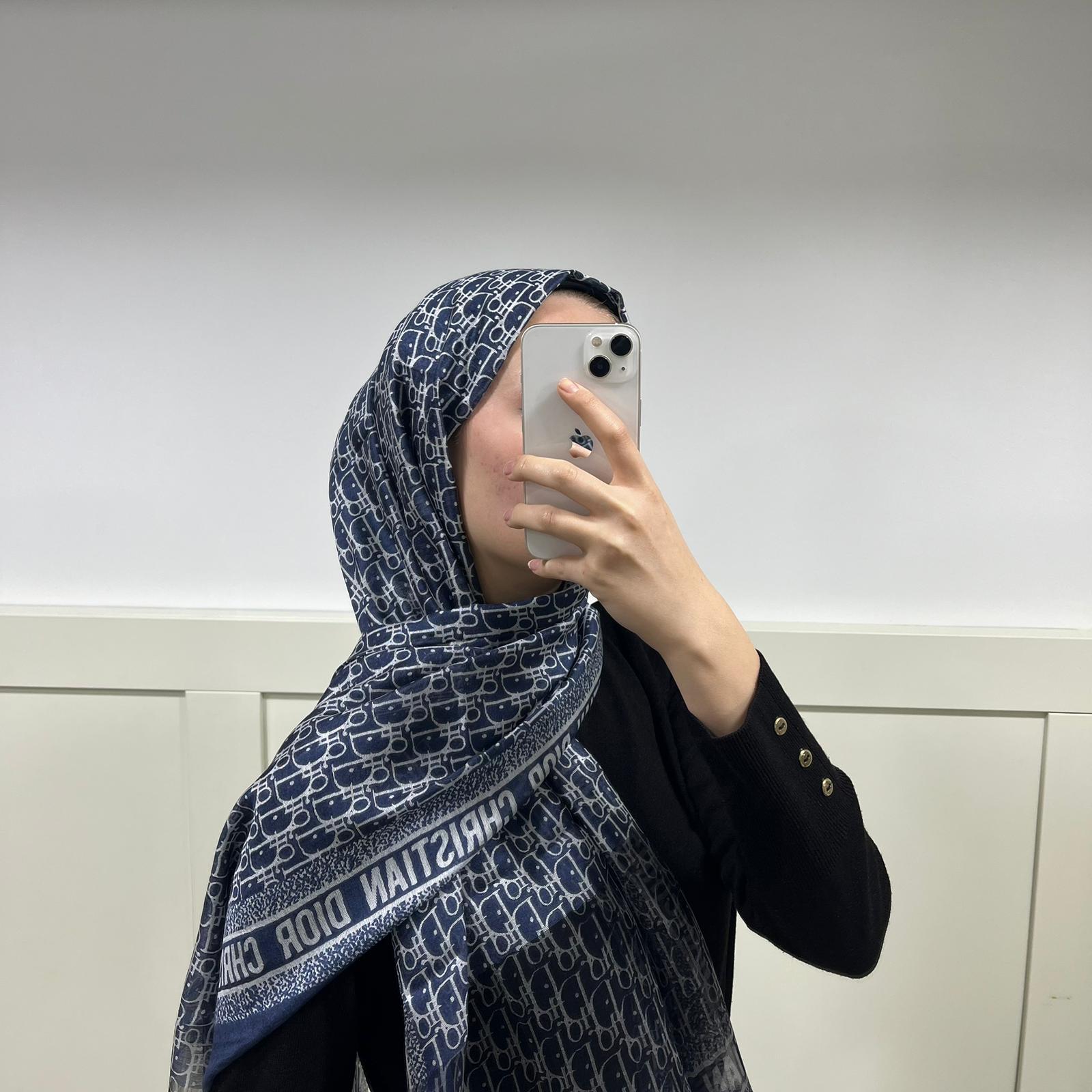 D desen İthal Lacivert Şal