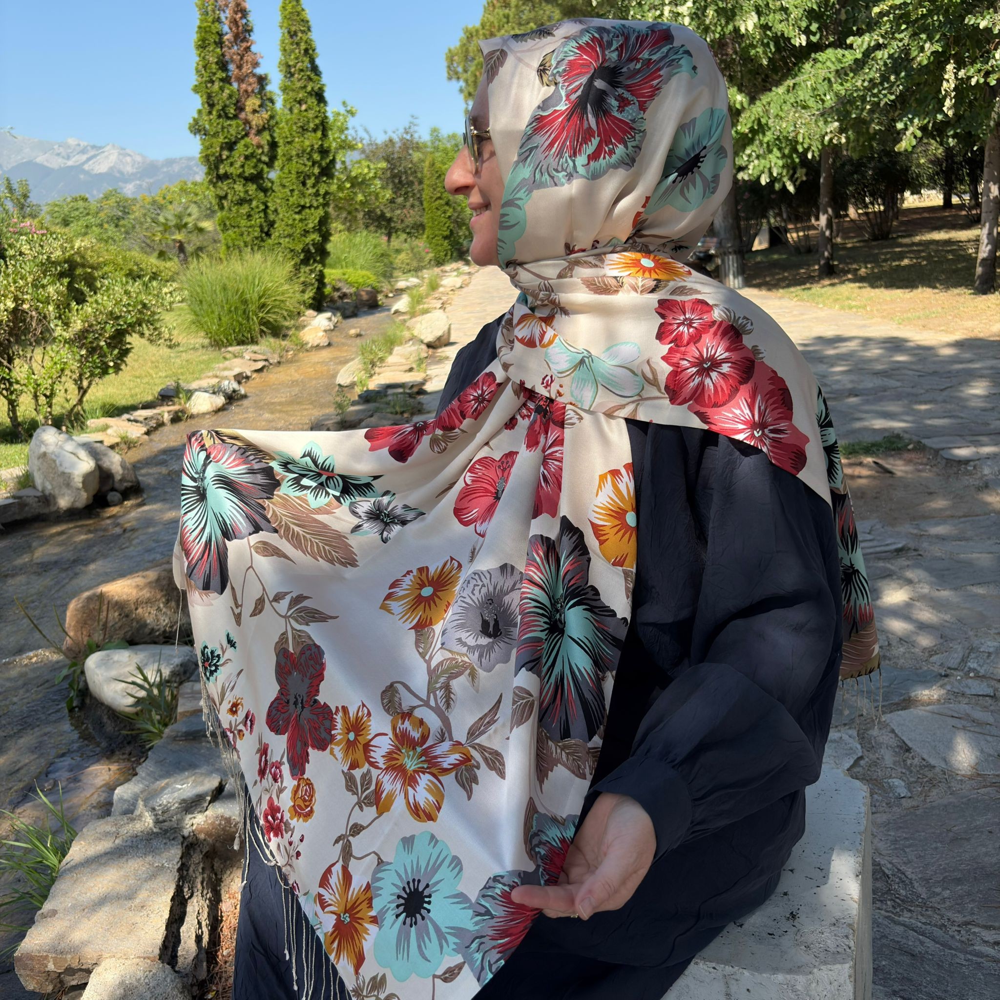 İpekevi Floral Desenli İpek Şal 6107-Krem