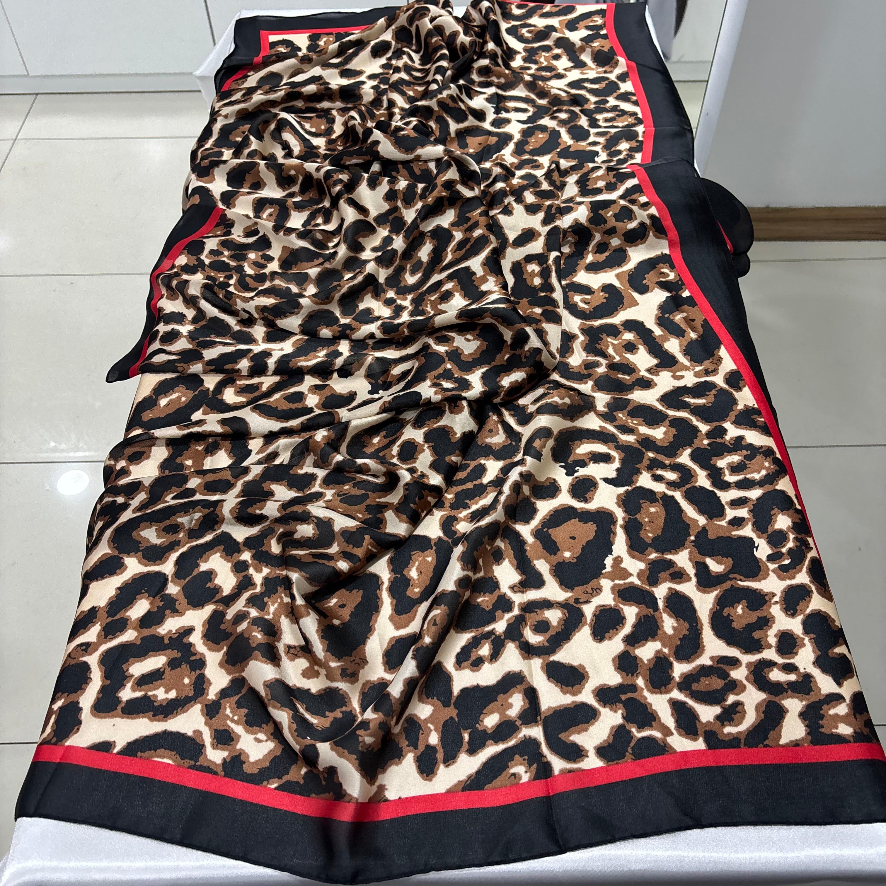 Leopar İthal Vual İpek Şal 