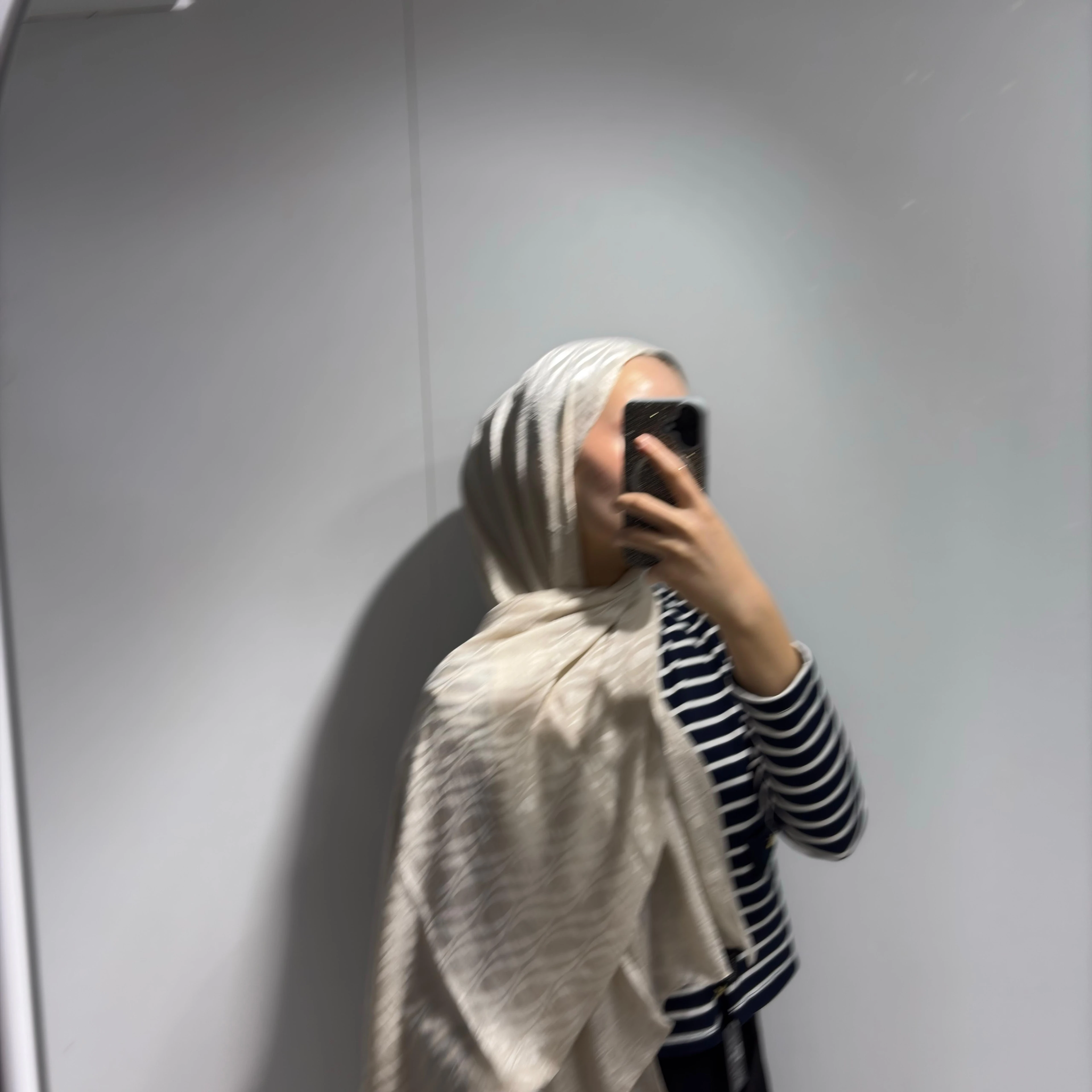 Su Yolu Desen Jakar Şal Taş