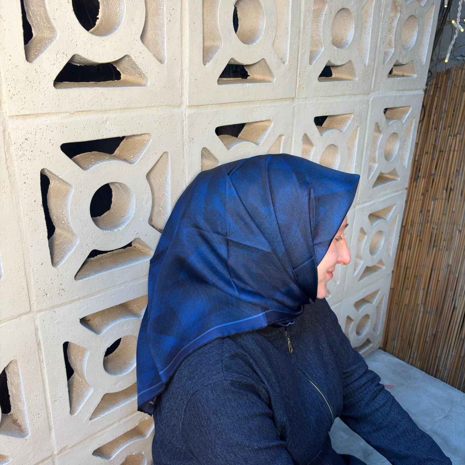 Belli 2025-2026 Sonbahar Kış Kreasyonu İpek Eşarp