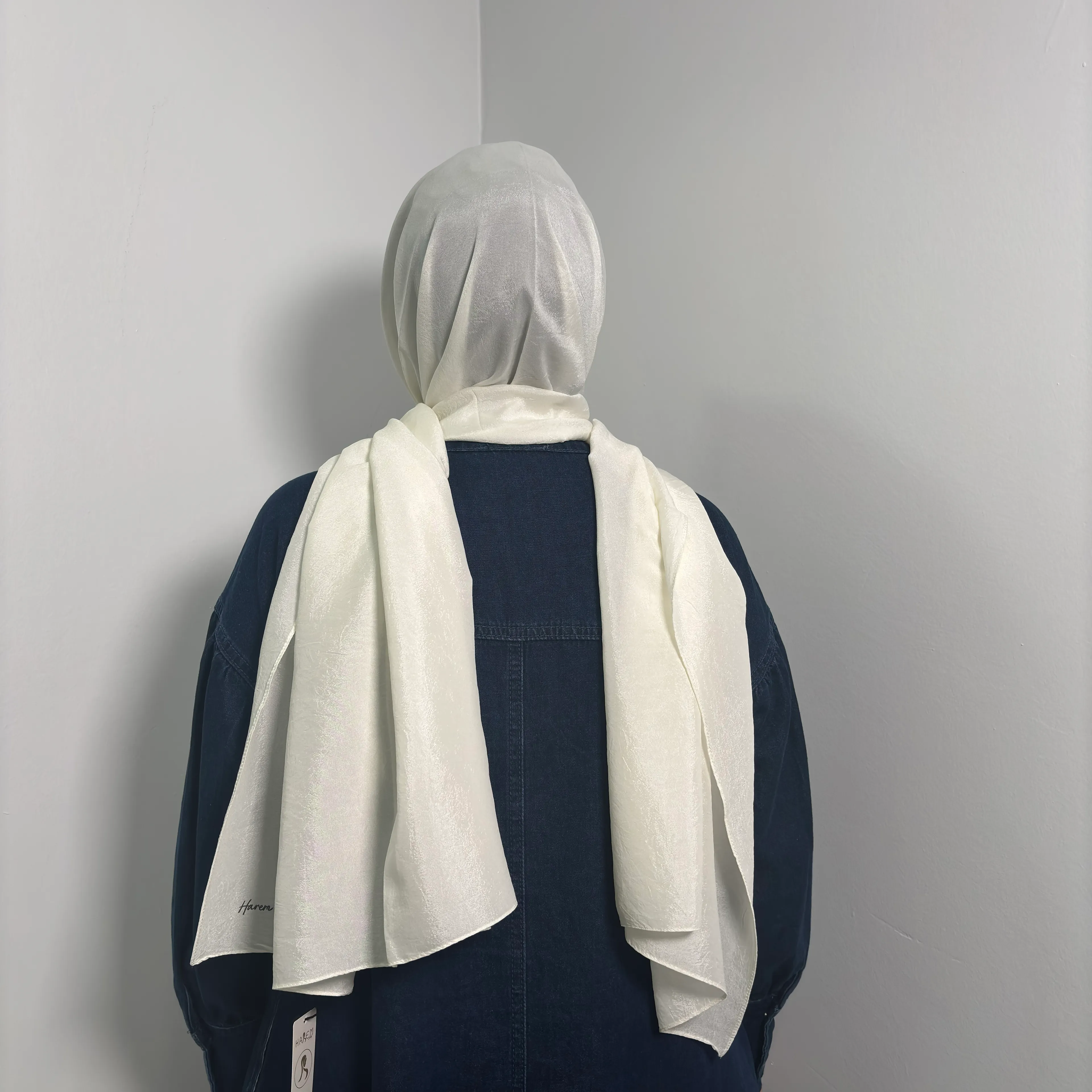 HAREM BRİSA ŞAL - Beyaz-