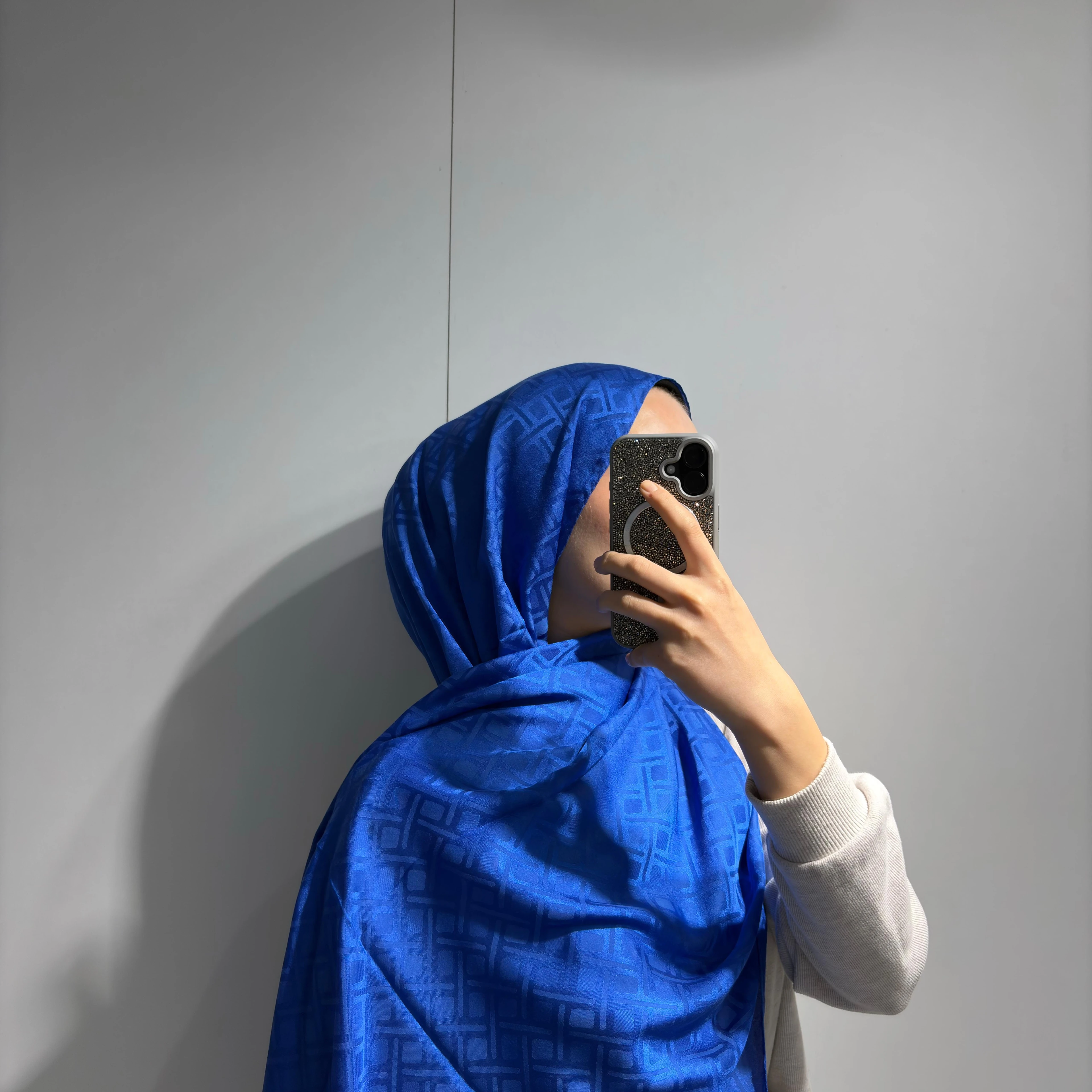 Kare Desen Jakar Şal Saks