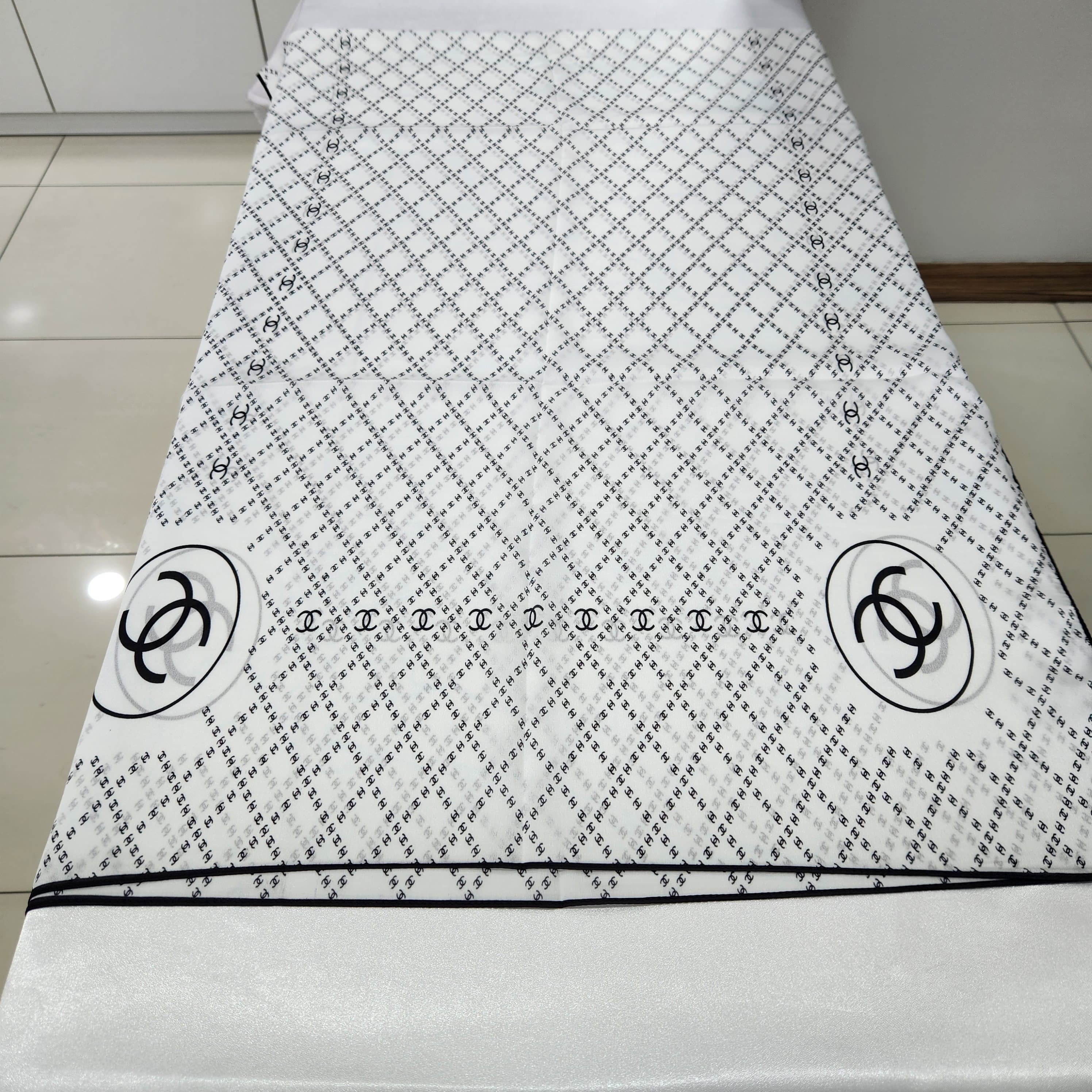 Chanel Monogram Vual İpek Şal
