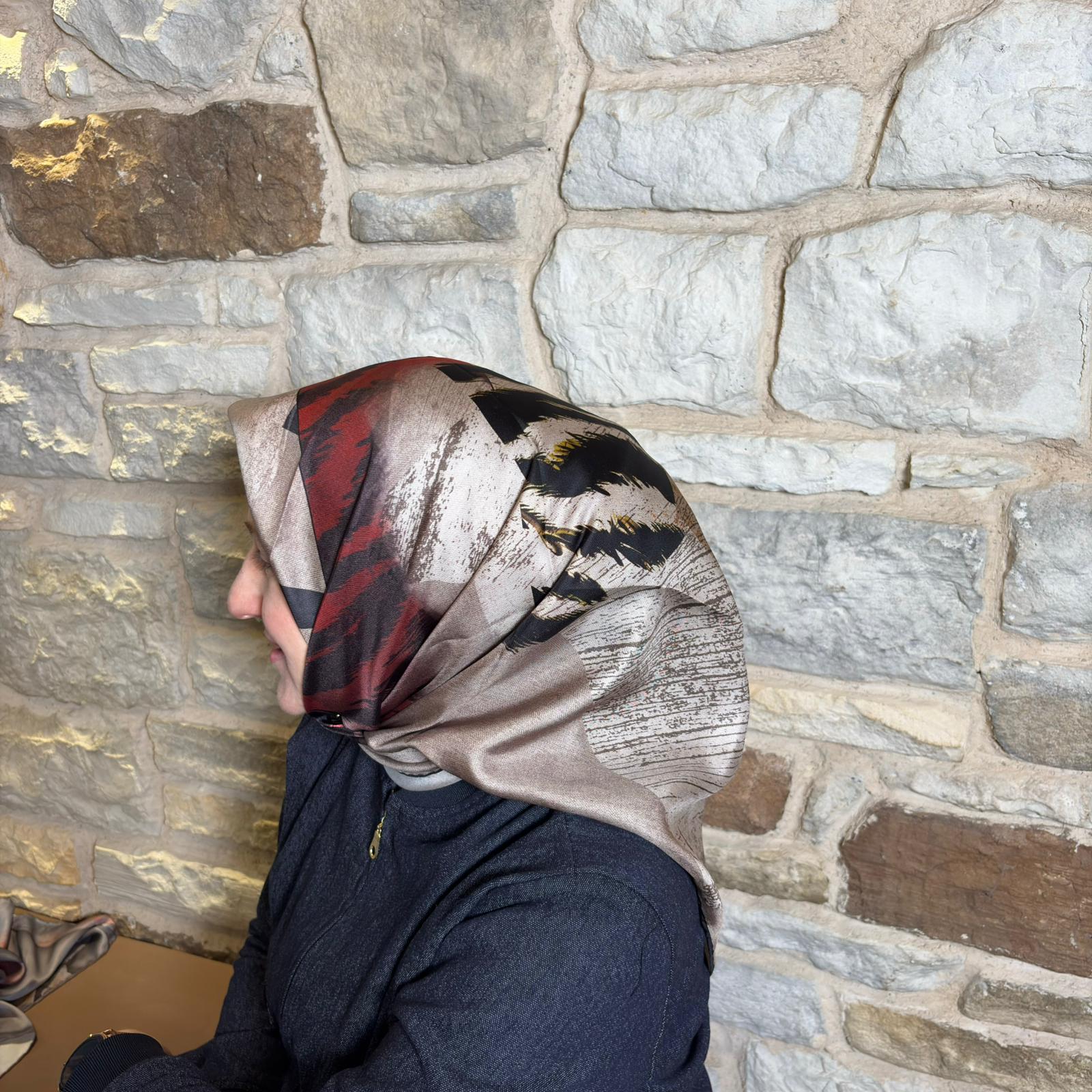 AKER AUTUMN-WINTER İPEK EŞARP TİVİL