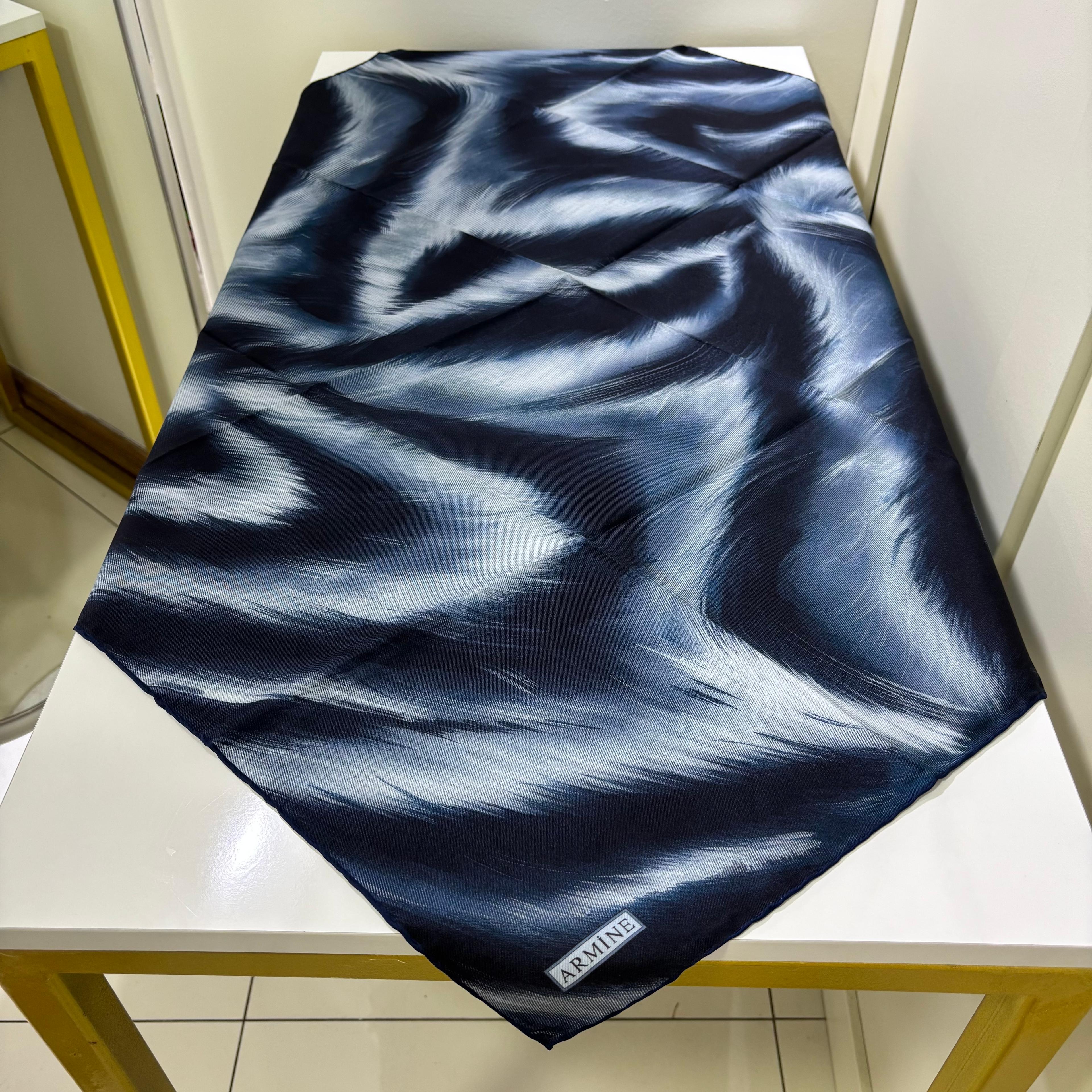 Armine İpek Eşarp 9432D Twill - Lacivert