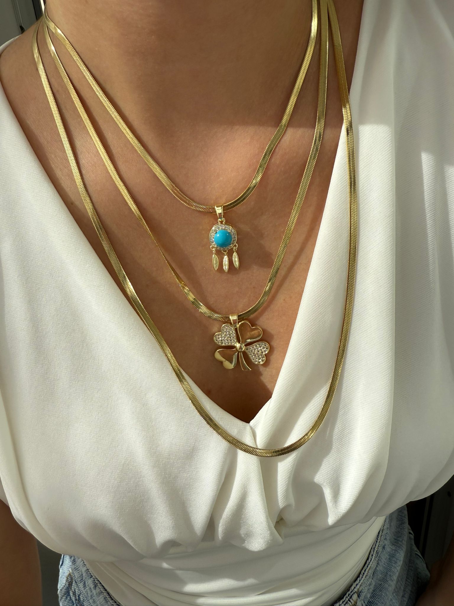 Çelik Üçlü Yonca Kolye Kombini