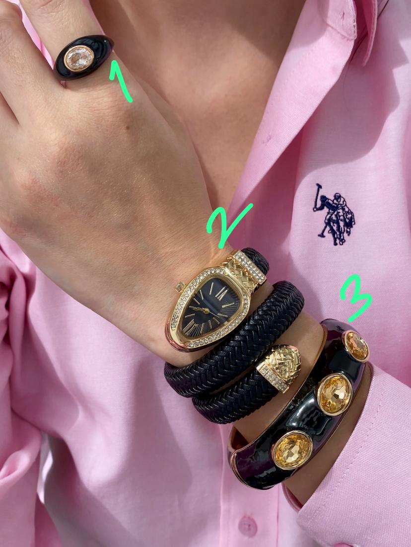 Siyah Yılan Saat, Yüzük veya Kelepçe