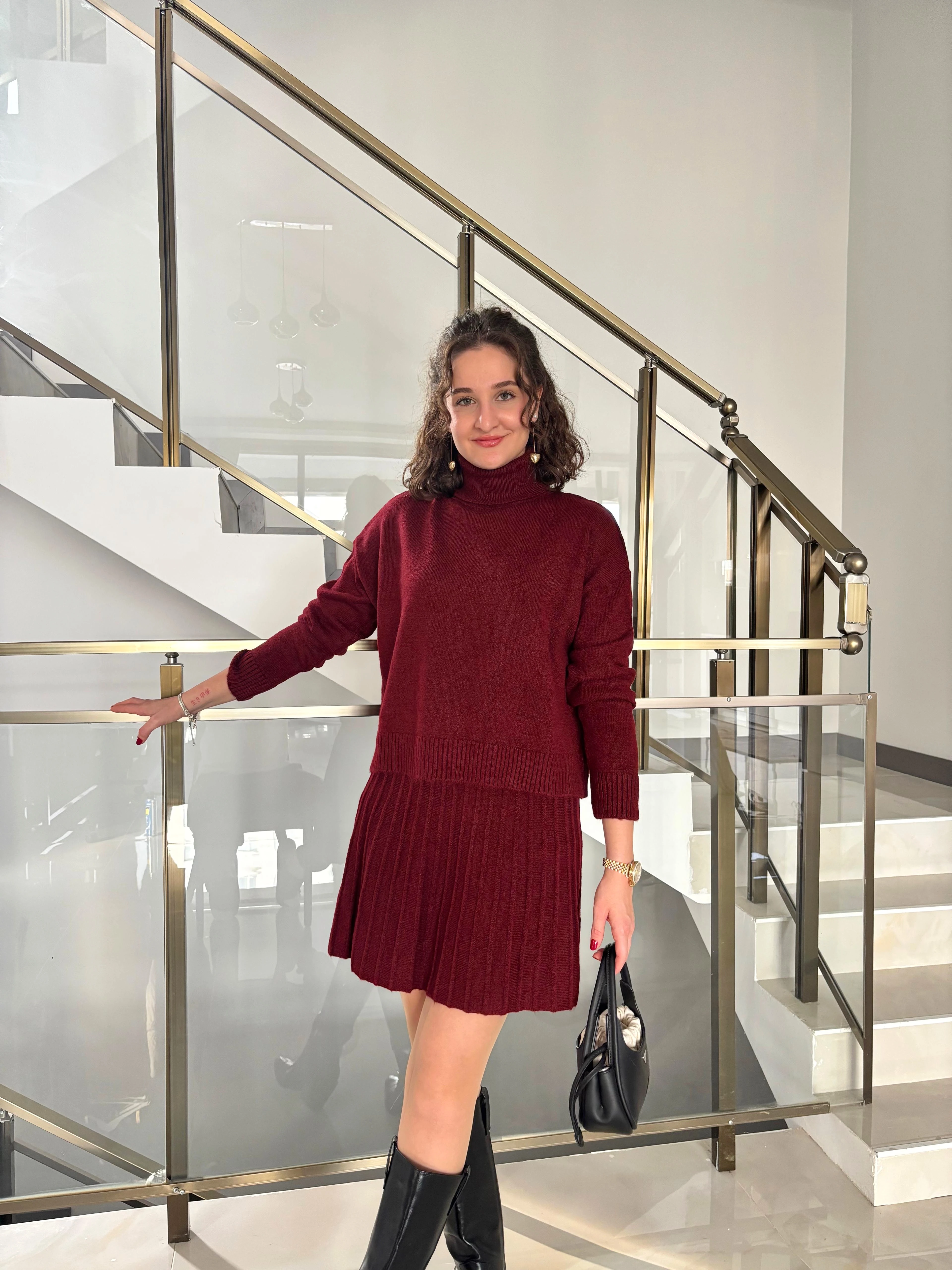 Boğazlı Kazak Etekli Triko Takım