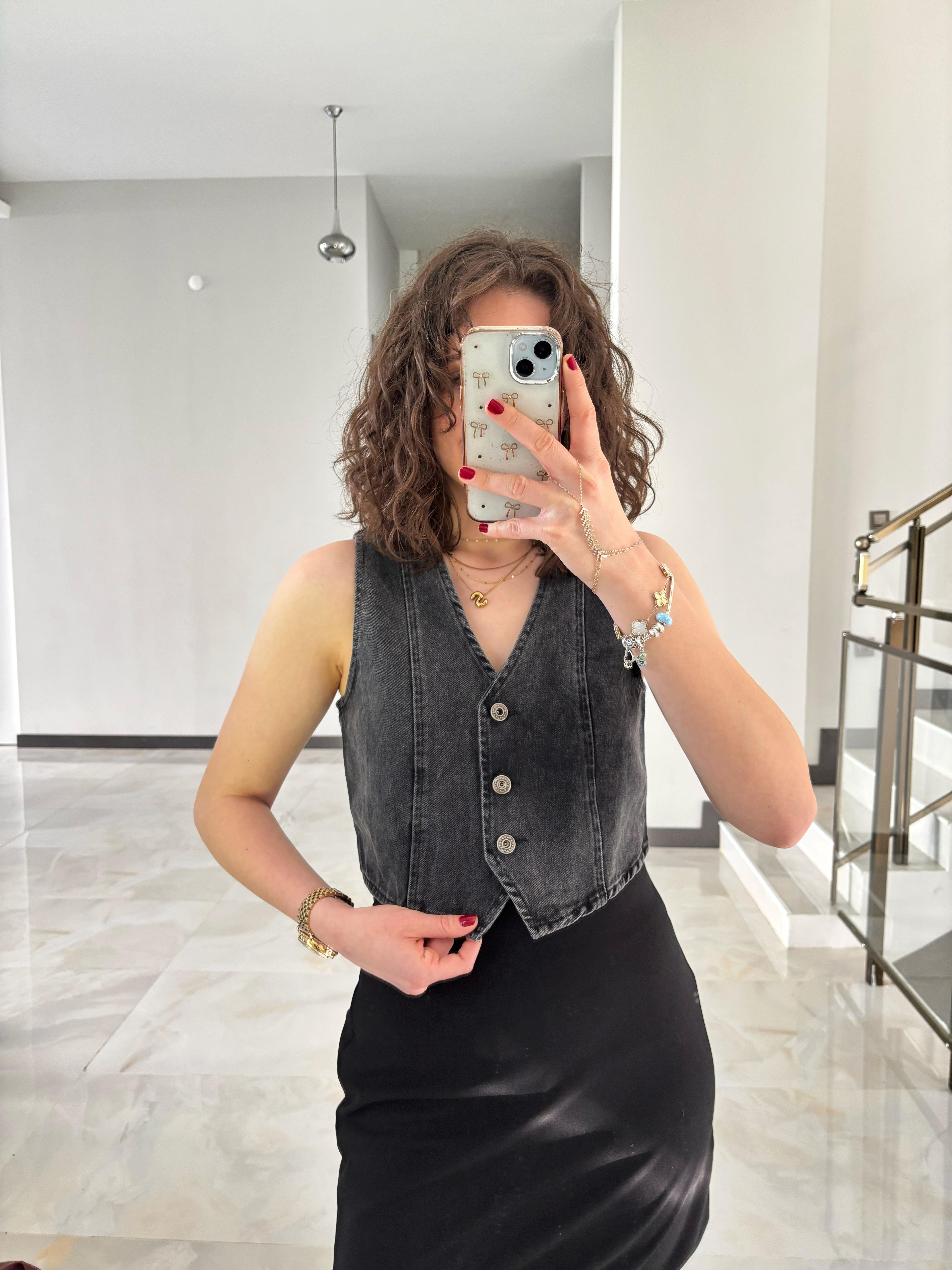 Dört Düğmeli Antrasit Denim Yelek