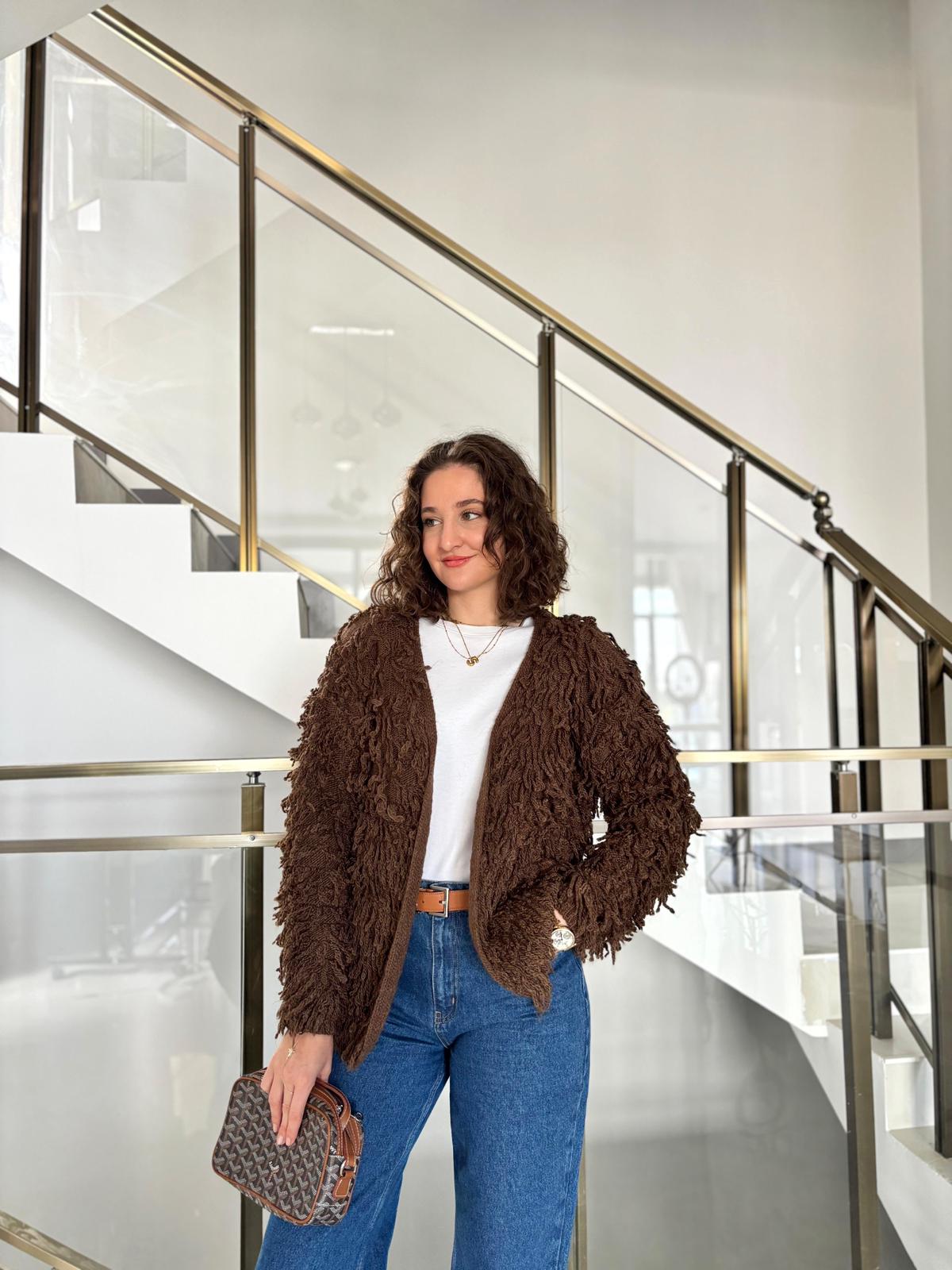 Püskül Detaylı Oversize Örme Hırka