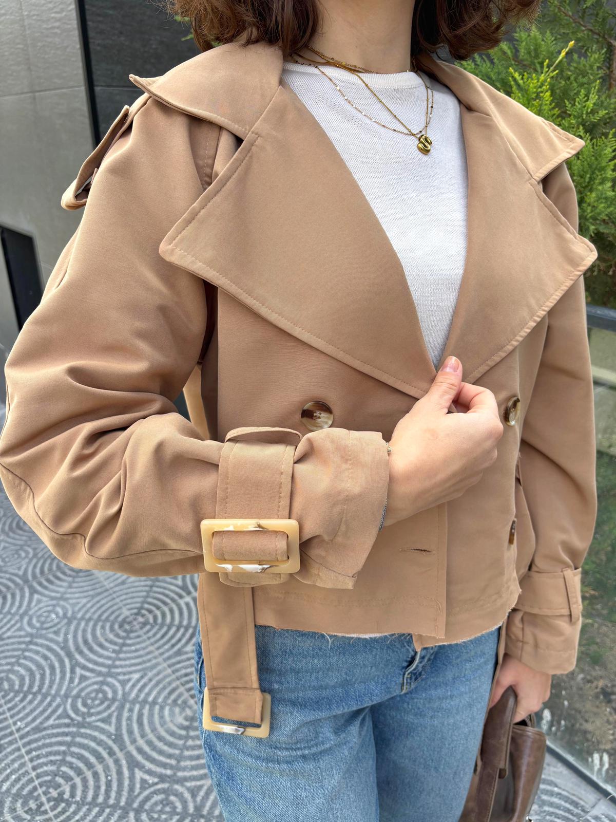 Kuşaklı Kruvaze Kısa Trençkot